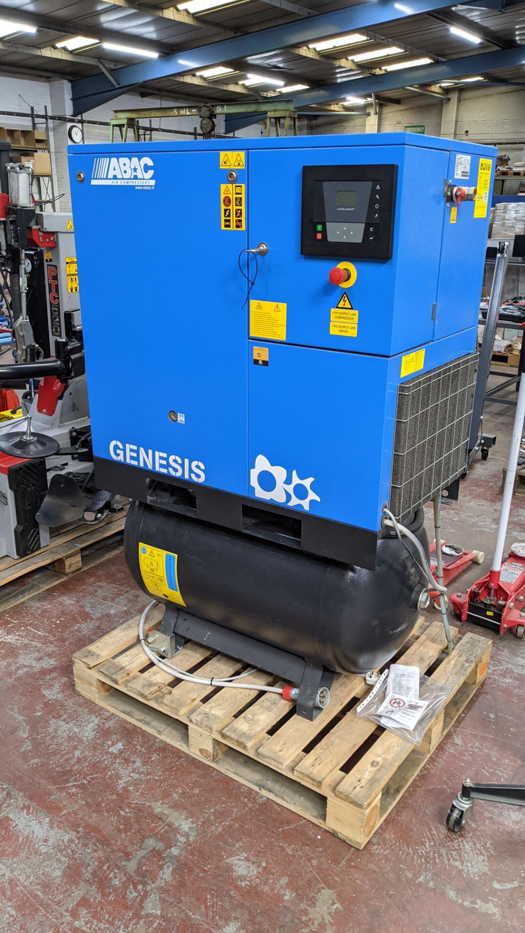 2019 ABAC Genesis 11kW 10 bar 270 litre compressor system