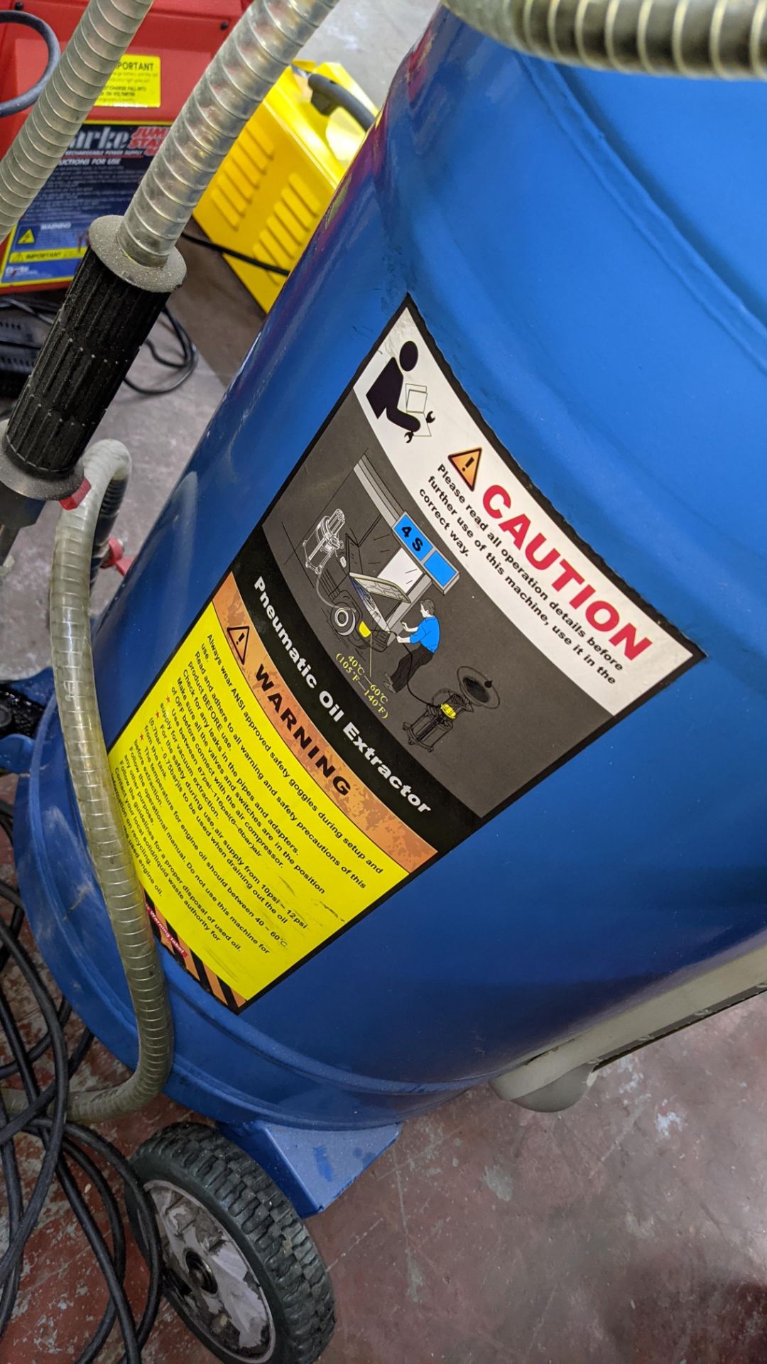 Automotech model AS-2285 oil draining system with ancillaries as pictured - Image 8 of 13