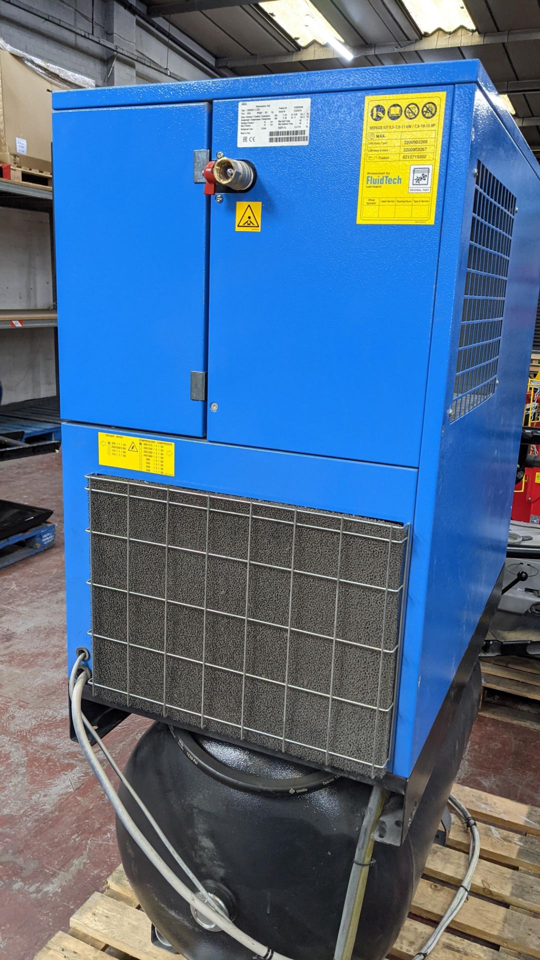 2019 ABAC Genesis 11kW 10 bar 270 litre compressor system - Image 12 of 20