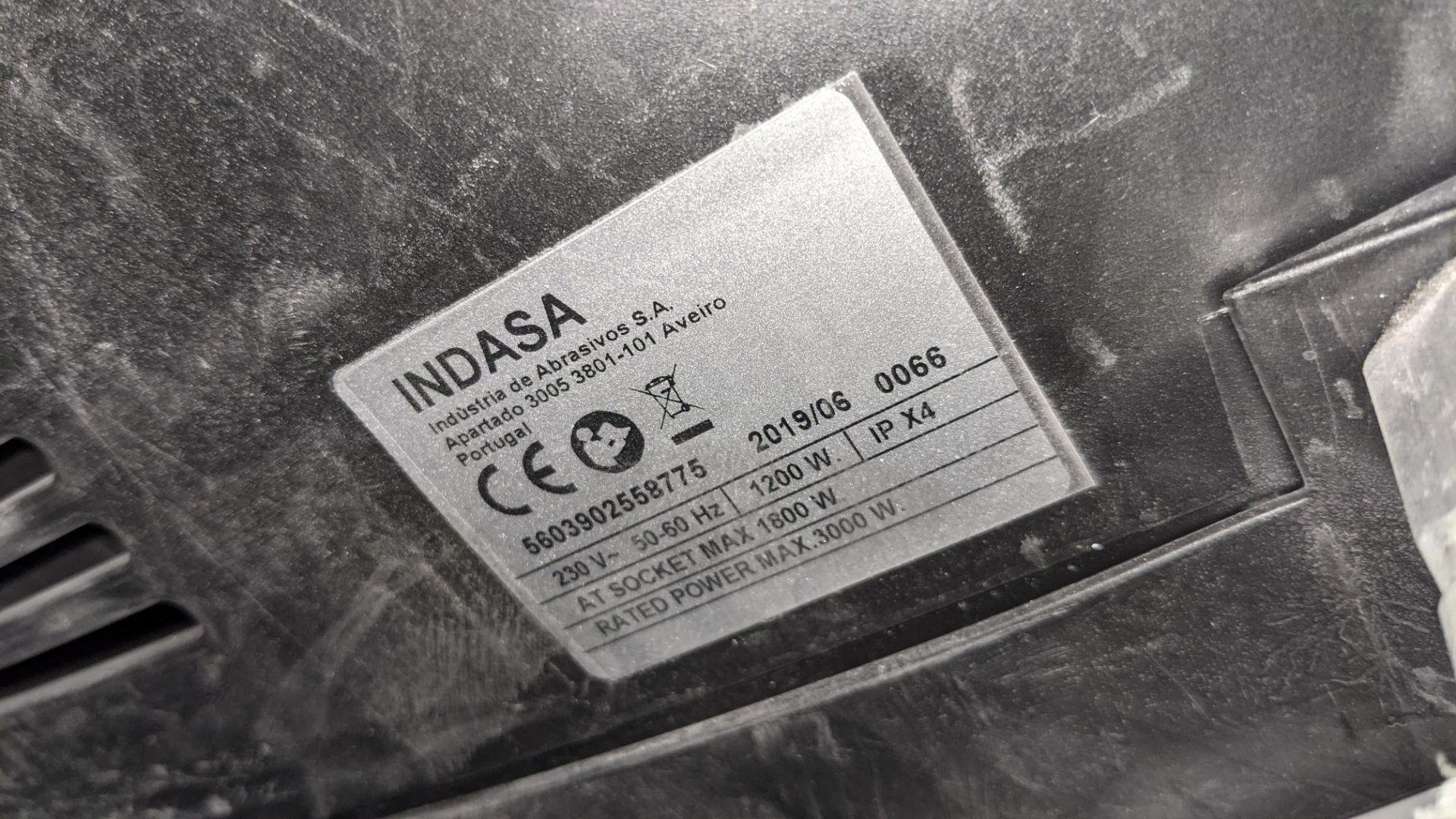 Indasa E-Series model LPE45 industrial vacuum cleaner/extraction unit - Image 6 of 10