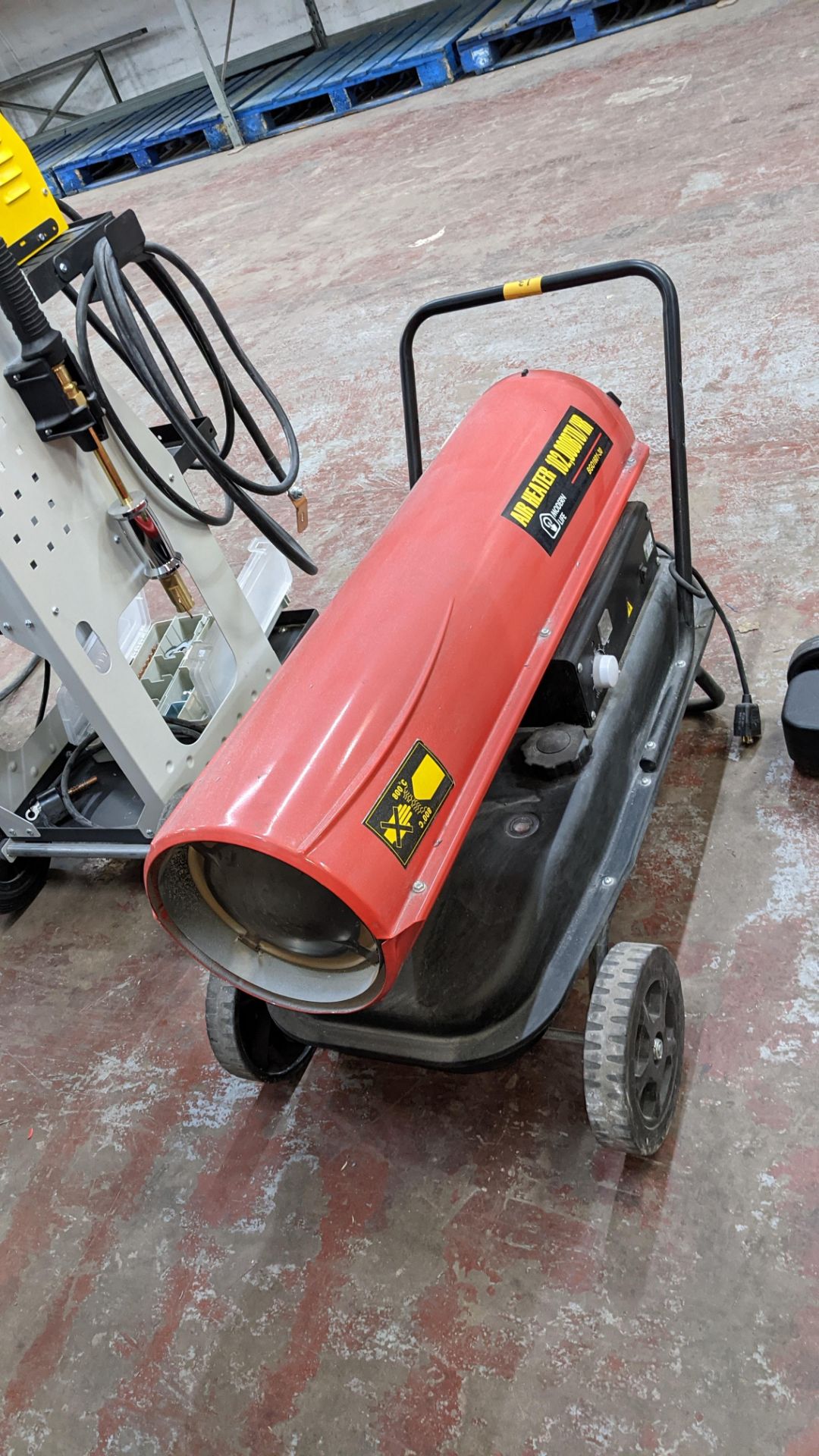 Industrial space heater, 102,000 BTU/HR. Diesel powered - Image 11 of 11