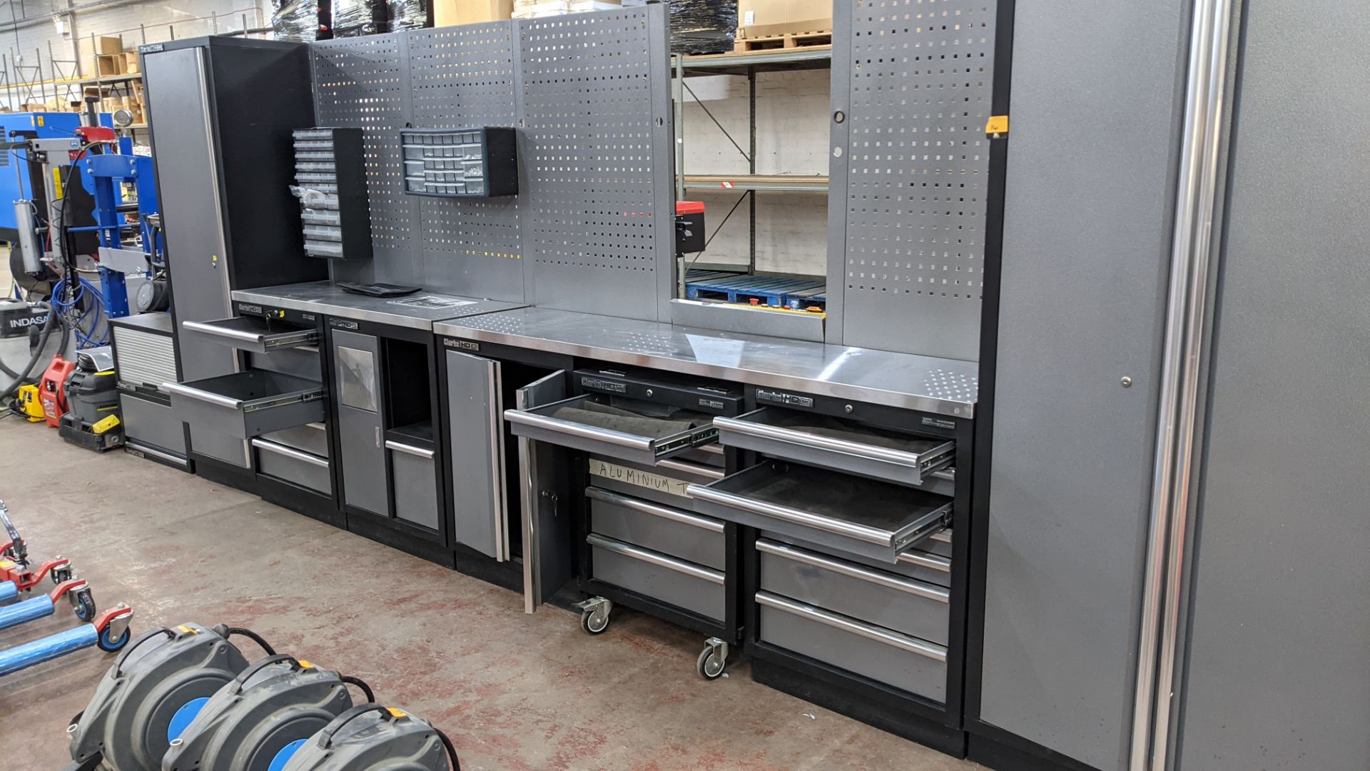 Clarke HD Plus large modular workshop tool storage system. This lot consists of tall shelved cupboa - Image 20 of 36