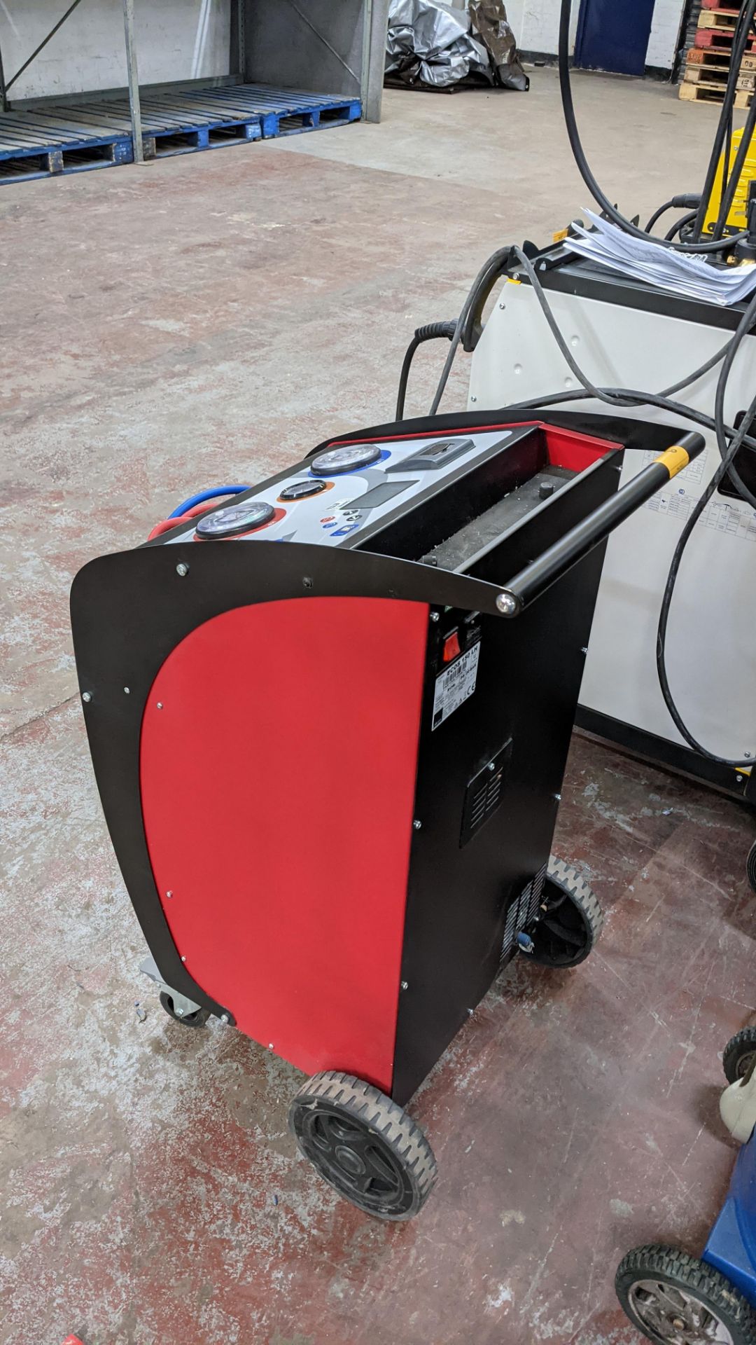 2018 Oksys ECOS 150LH air conditioning recharge system. Please note that the plaque on this machine - Image 10 of 11