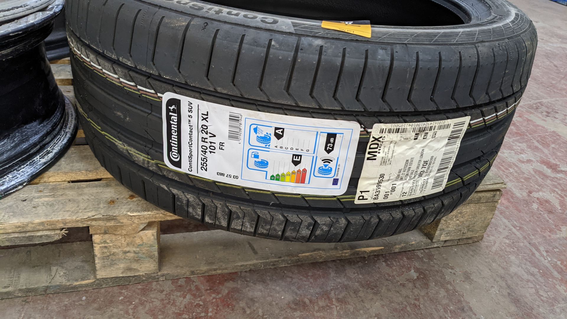 Continental Sport Contact 5 SUV tyre, appears to be new & unused, size 255/40 R 20XL 101V - Image 8 of 9