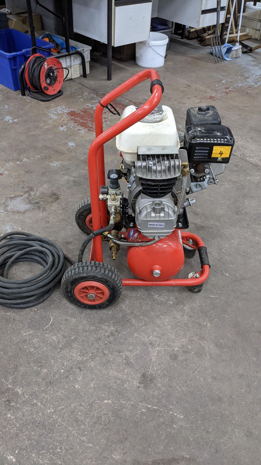 Fini Pioneer MK236 Honda powered petrol compressor - Image 14 of 21