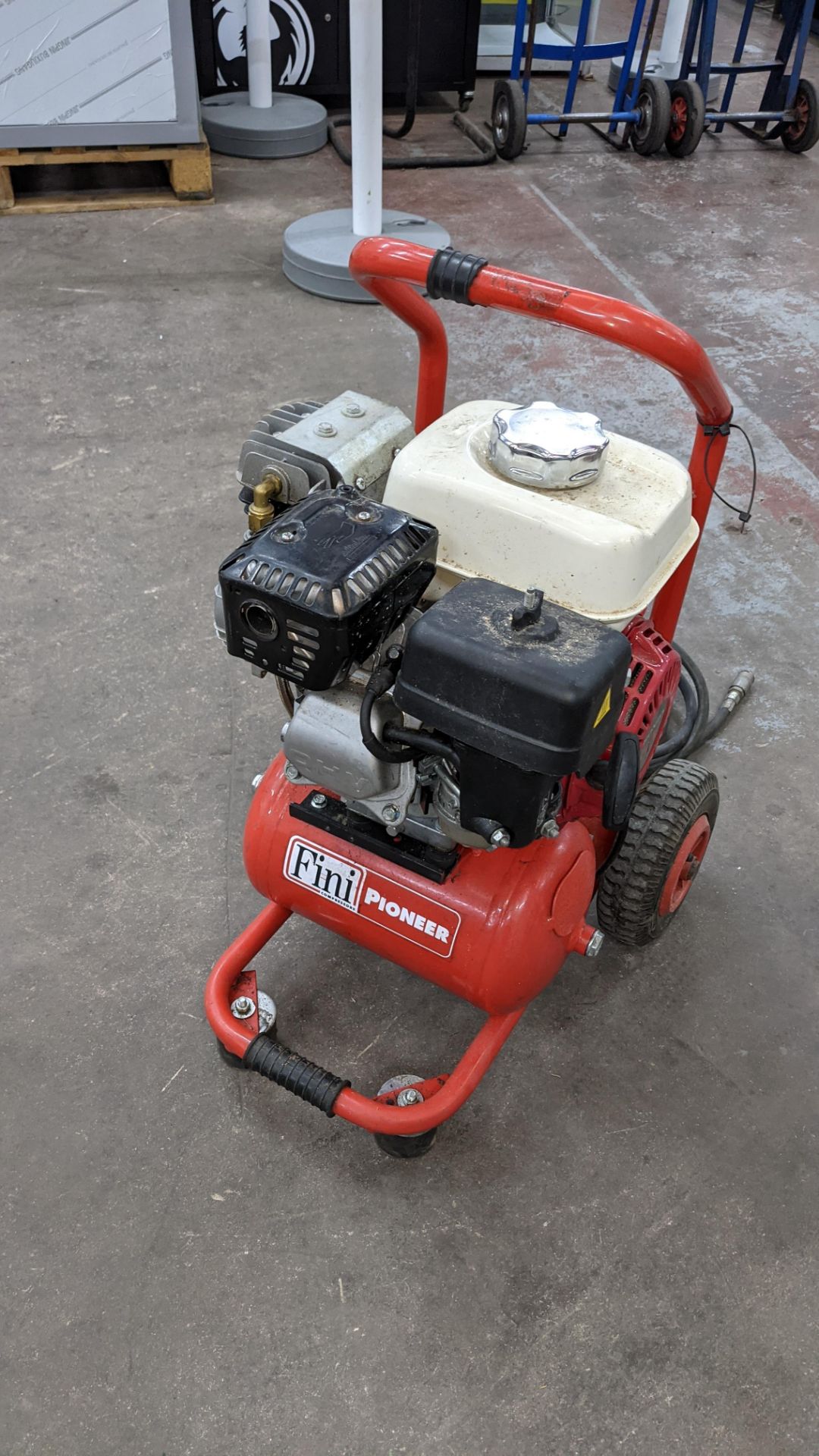 Fini Pioneer MK236 Honda powered petrol compressor - Image 5 of 21