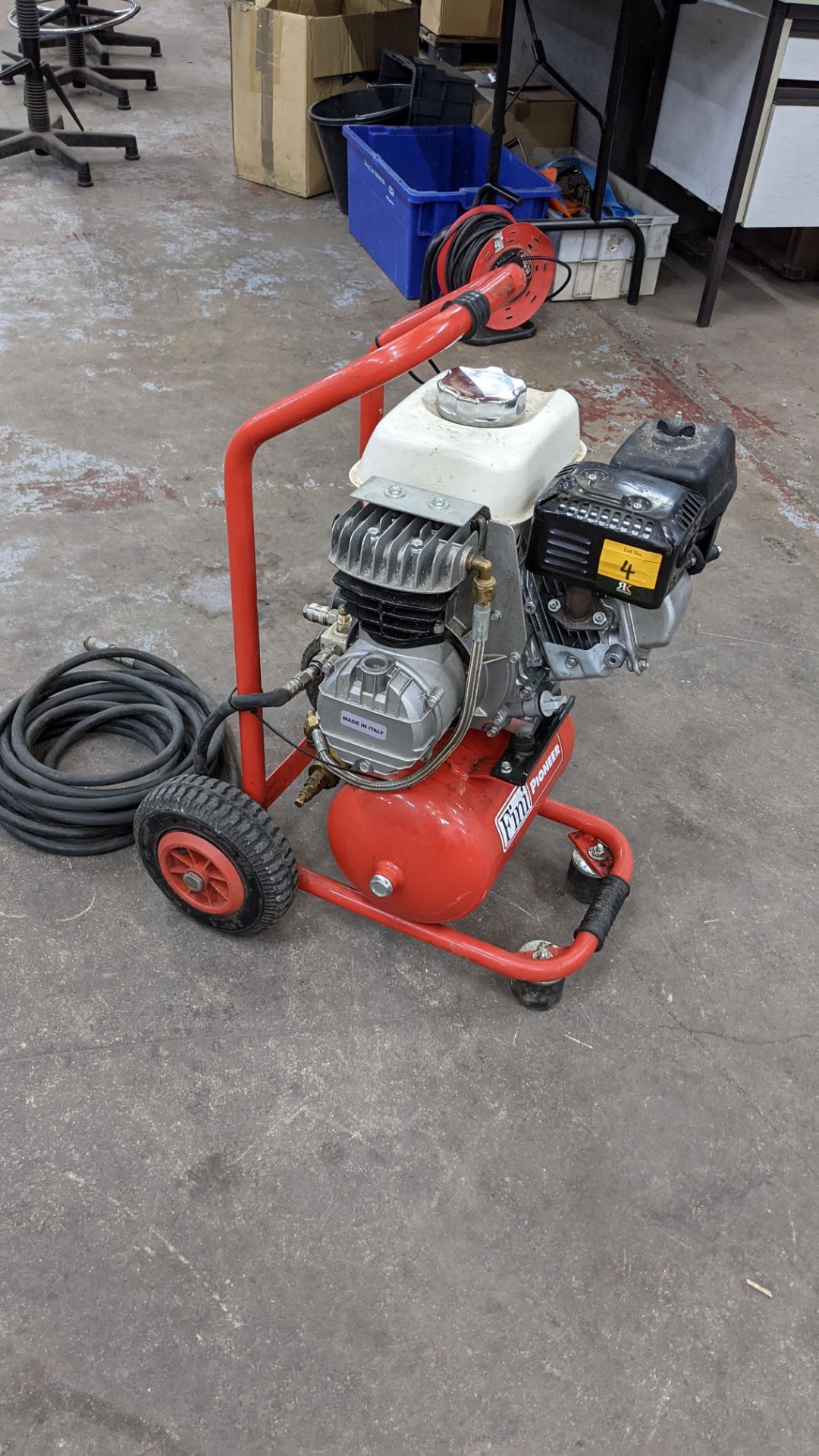 Fini Pioneer MK236 Honda powered petrol compressor - Image 15 of 21