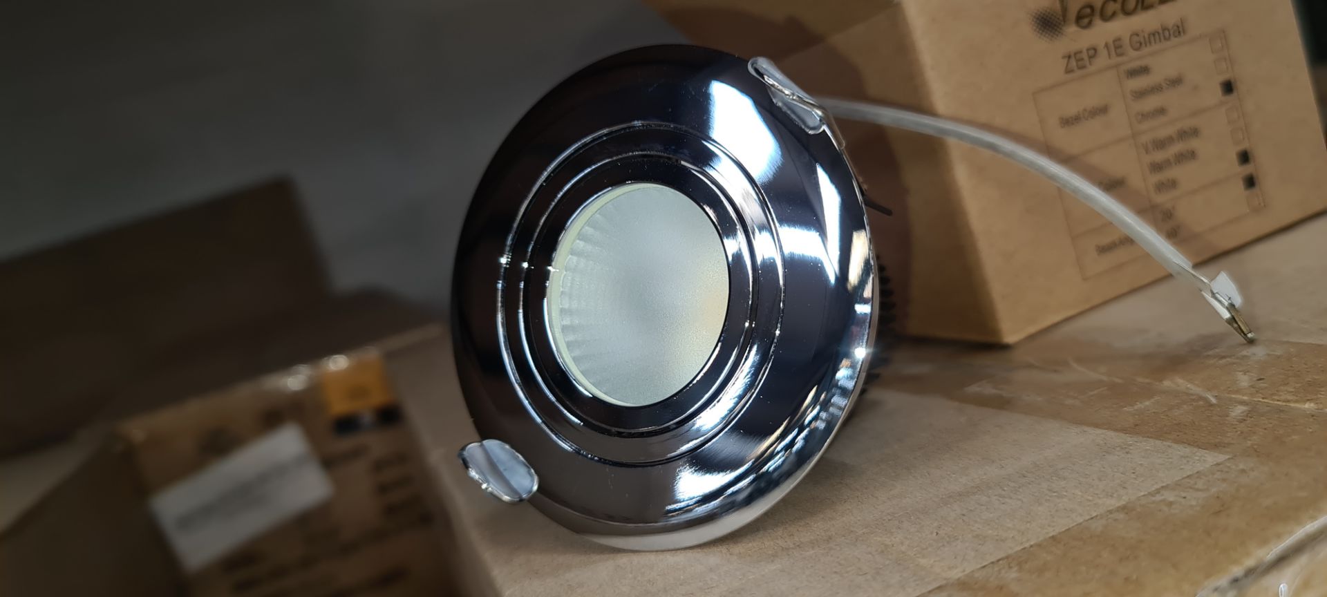 40 off EcoLED ZEP1E adjustable LED downlights in chrome finish, produced in cast aluminium, tilting/ - Image 5 of 8