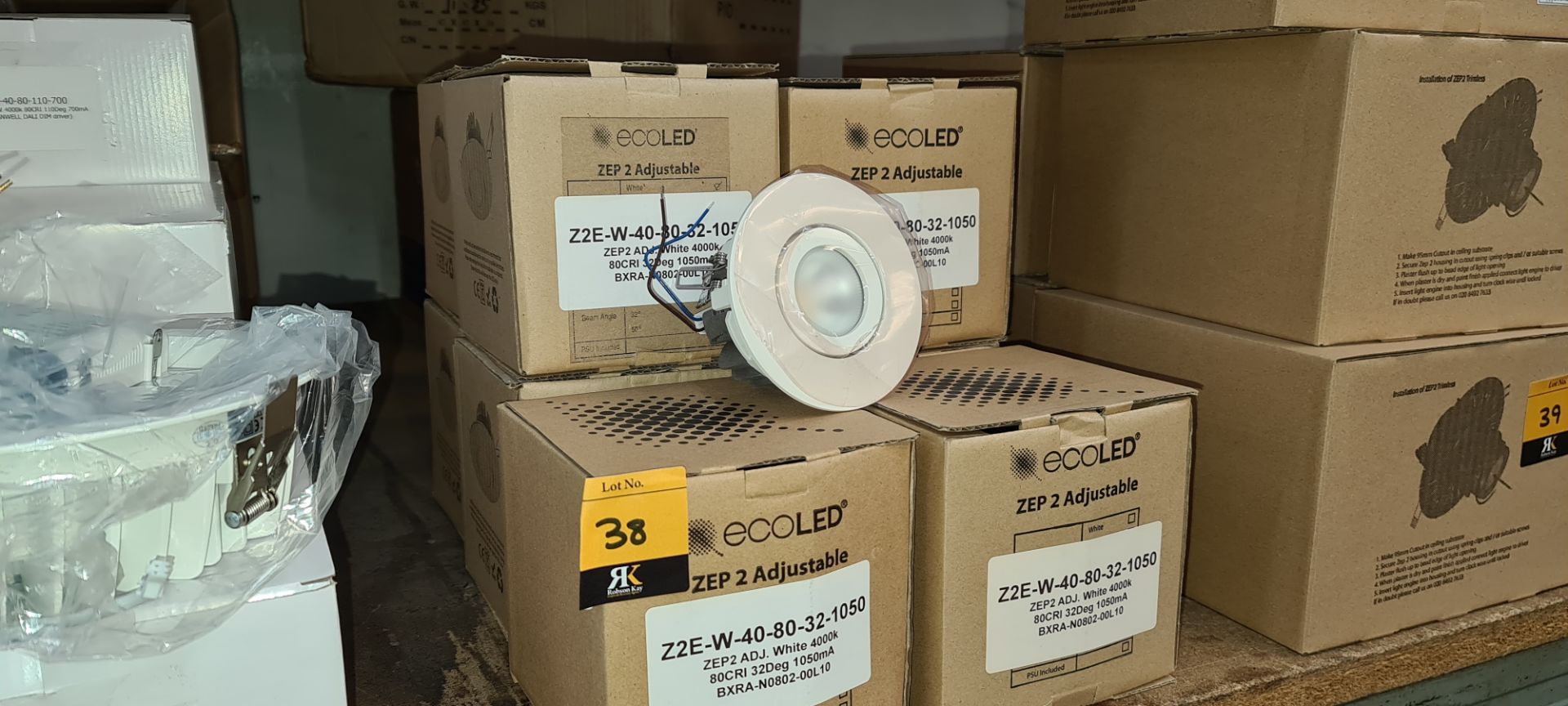 10 off EcoLED ZEP2 adjustable downlights, white, 4000K, model Z2E-W-40-80-32-1050 - Image 4 of 12