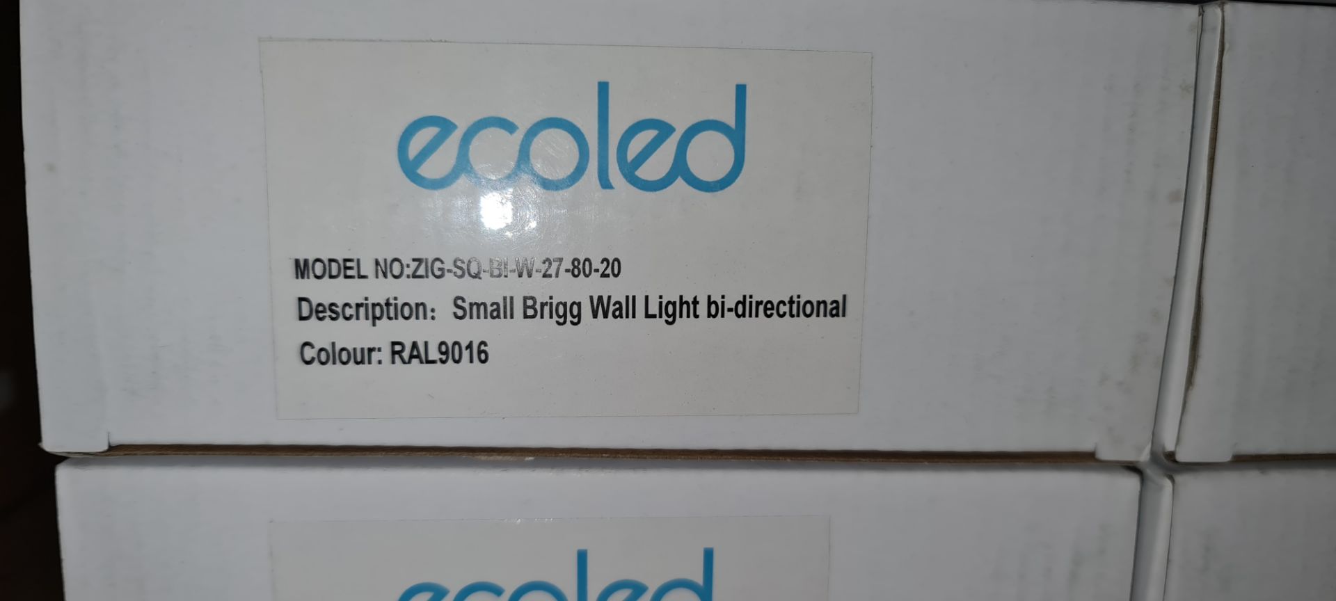 18 off small Brigg wall light (bi-directional), colour white (RAL9016), model ZIG-SQ-BL-W-27-80-20 - Image 8 of 12