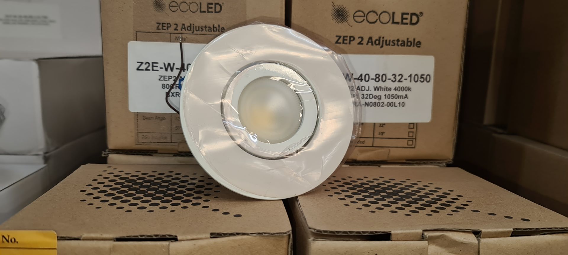 10 off EcoLED ZEP2 adjustable downlights, white, 4000K, model Z2E-W-40-80-32-1050 - Image 7 of 12