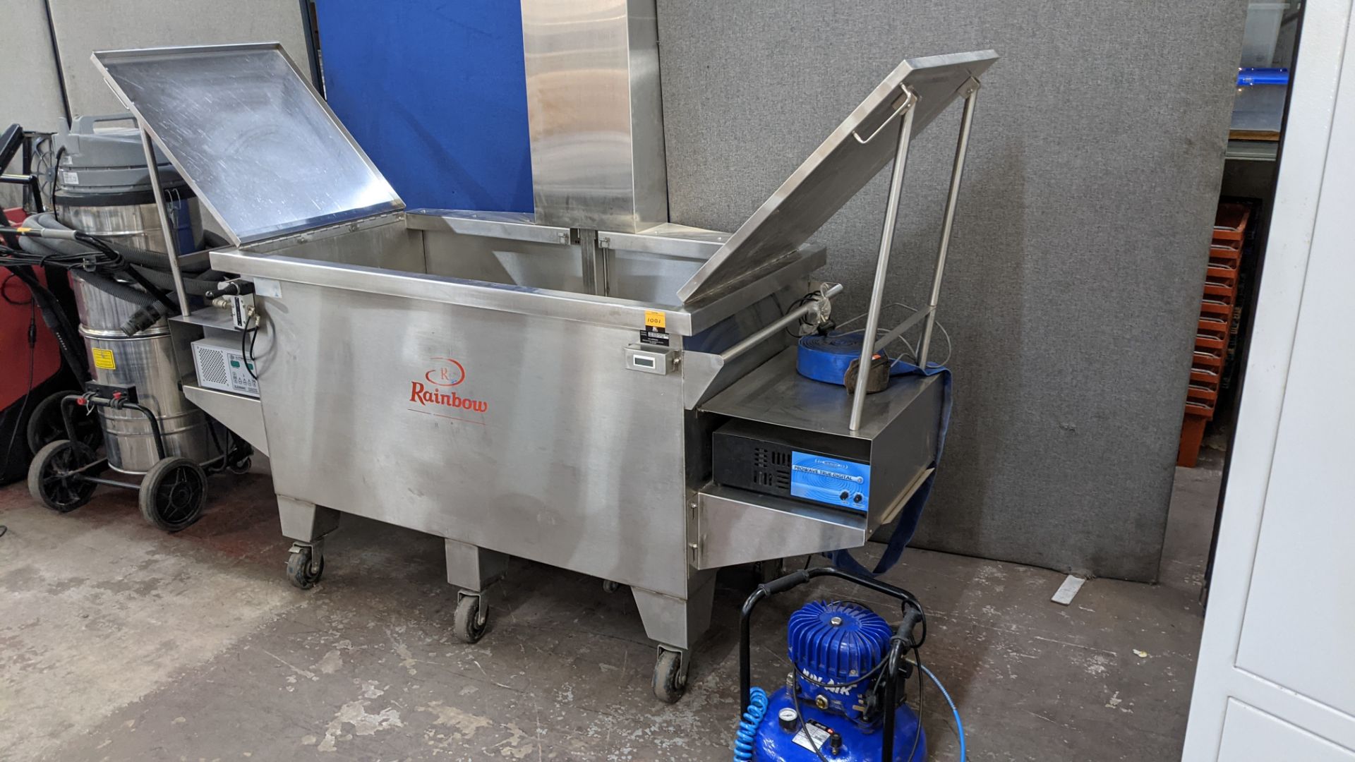 Large Stainless Steel Ultrasonic Cleaning Tank: Morantz Super Mighty One - Image 2 of 25