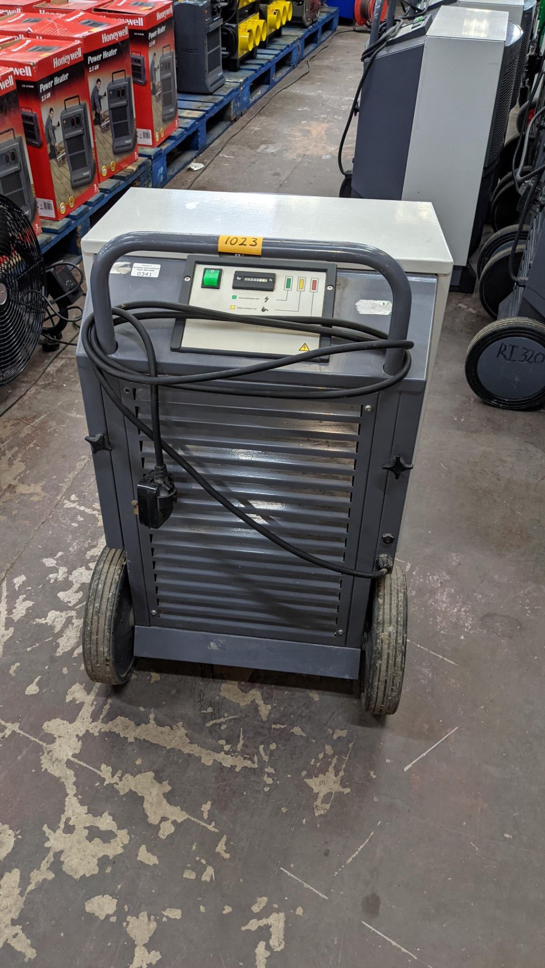 Dantherm model CDT40 dehumidifier. 11,296 recorded hours - Image 5 of 10