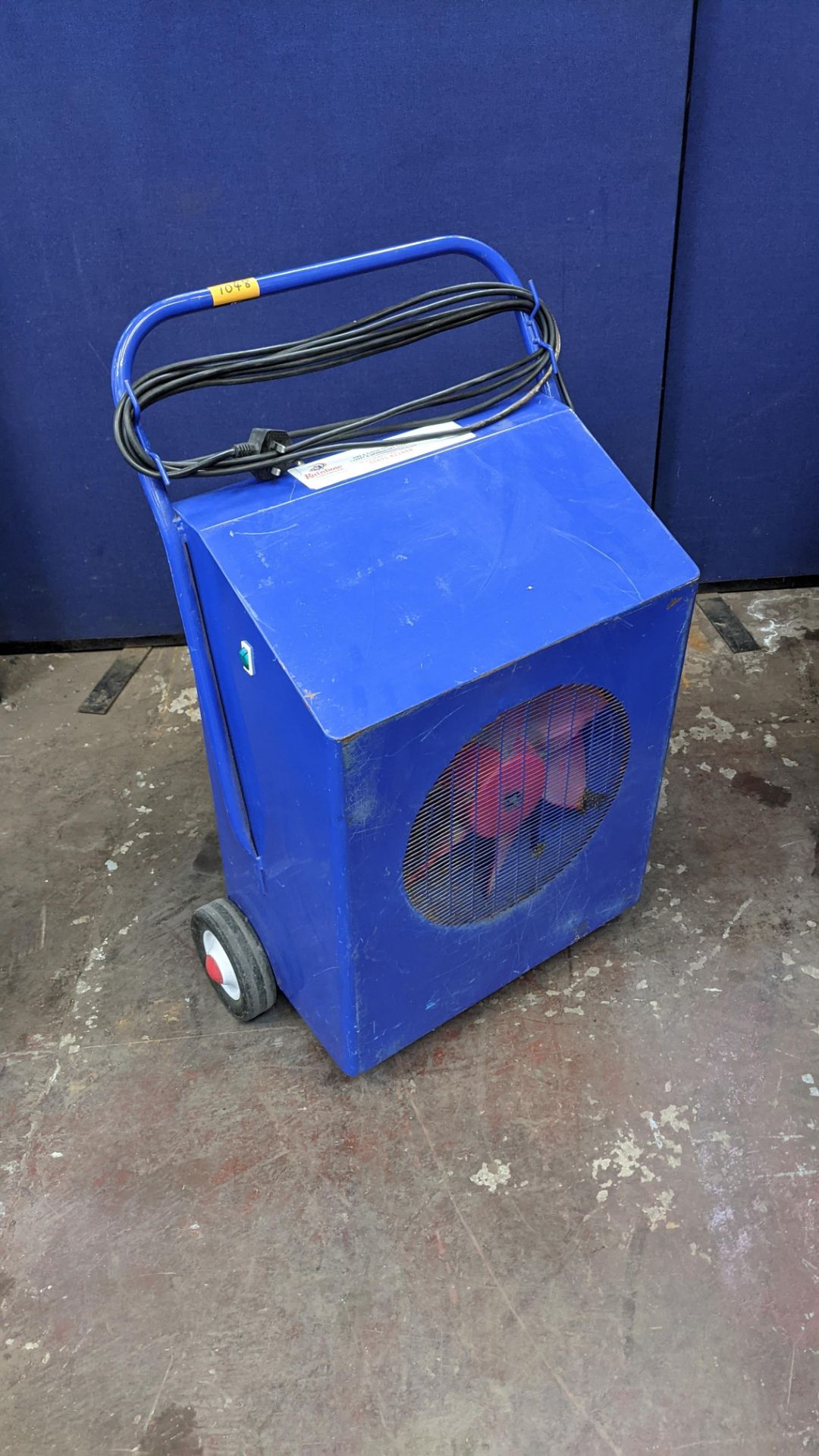 Blue mobile dryer