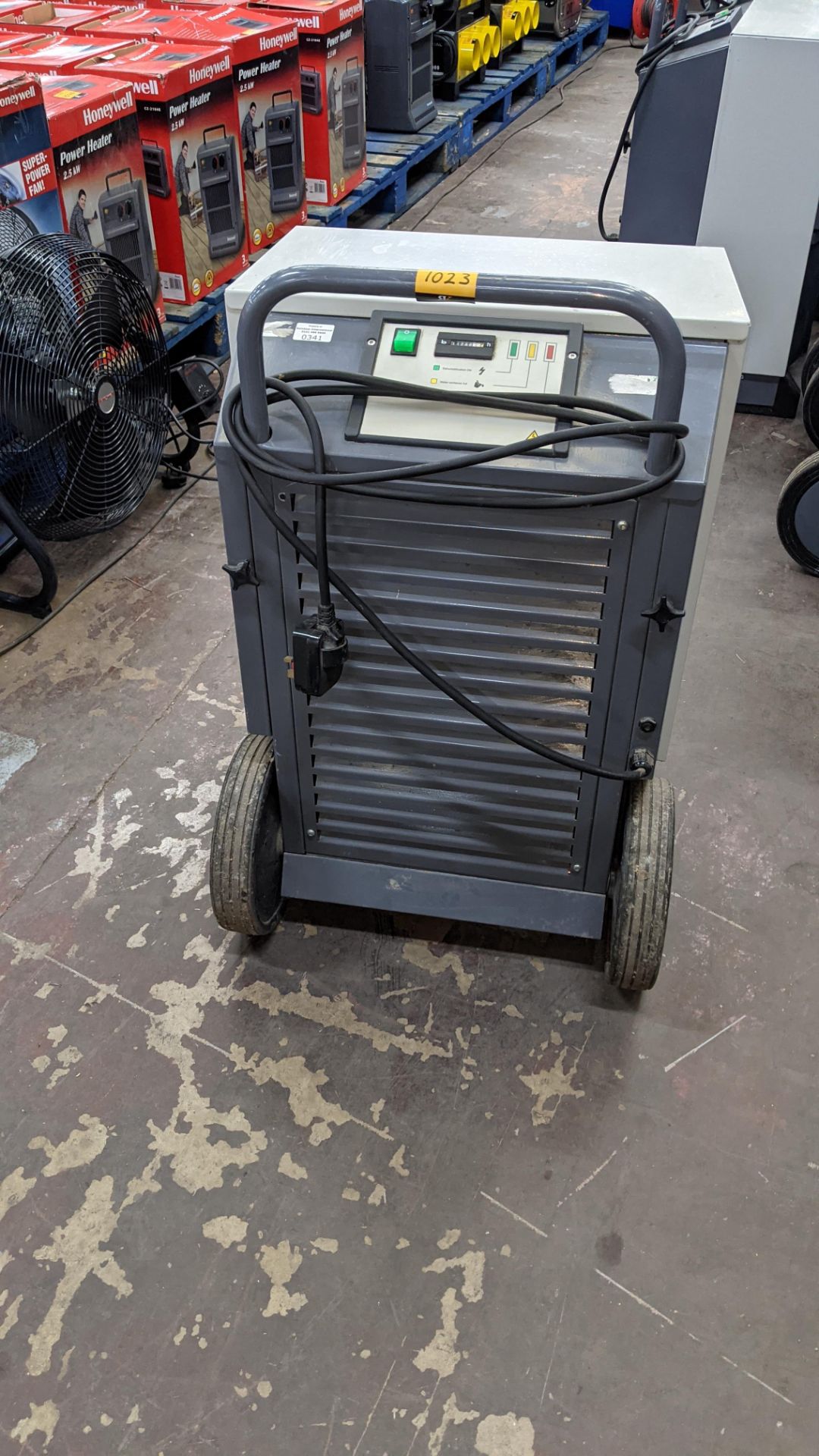 Dantherm model CDT40 dehumidifier. 11,296 recorded hours - Image 4 of 10