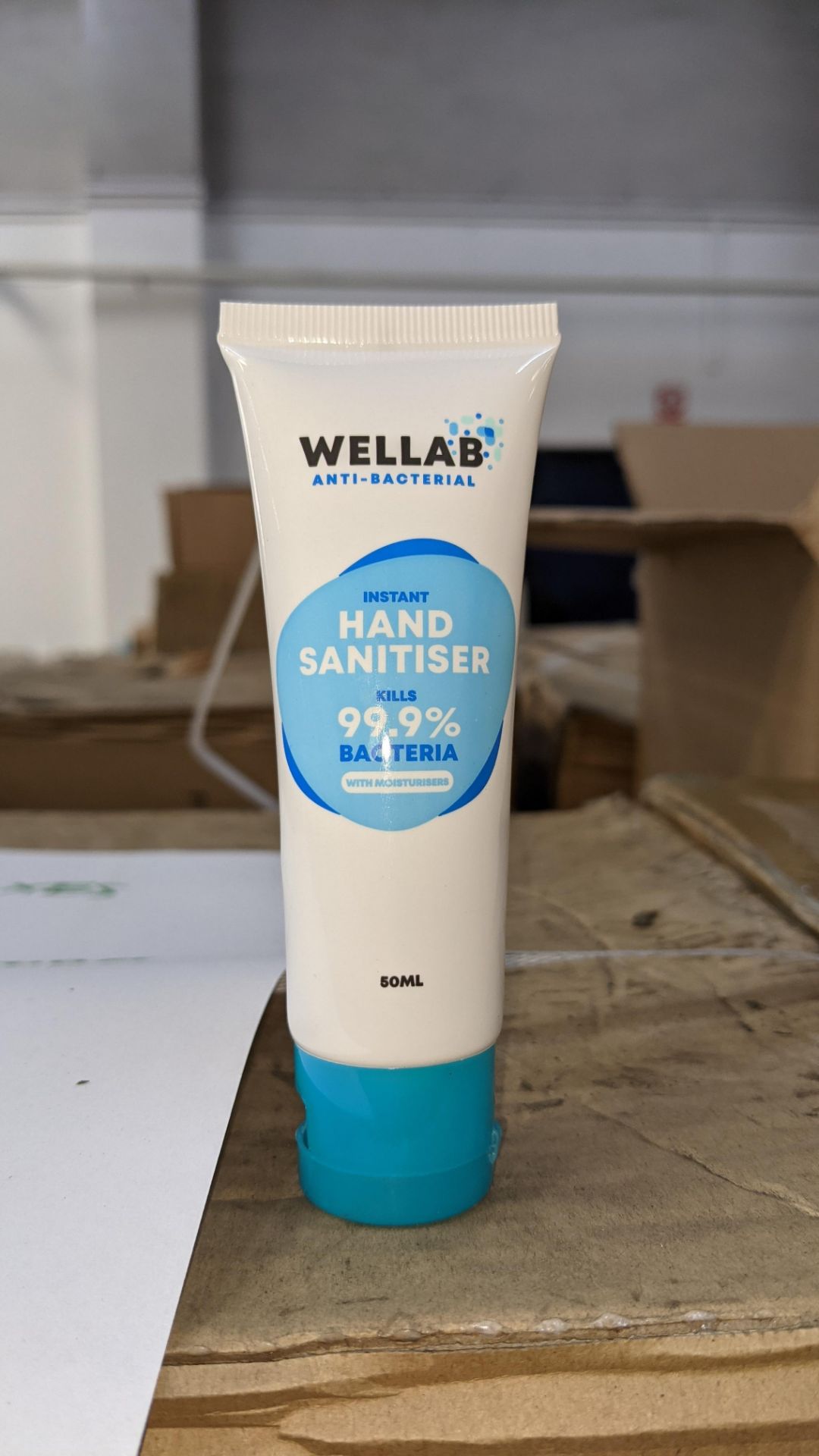 9,300 tubes of Wellab anti-bacterial alcohol based hand sanitiser. Each tube holds 50ml. 75% ethan - Image 2 of 7