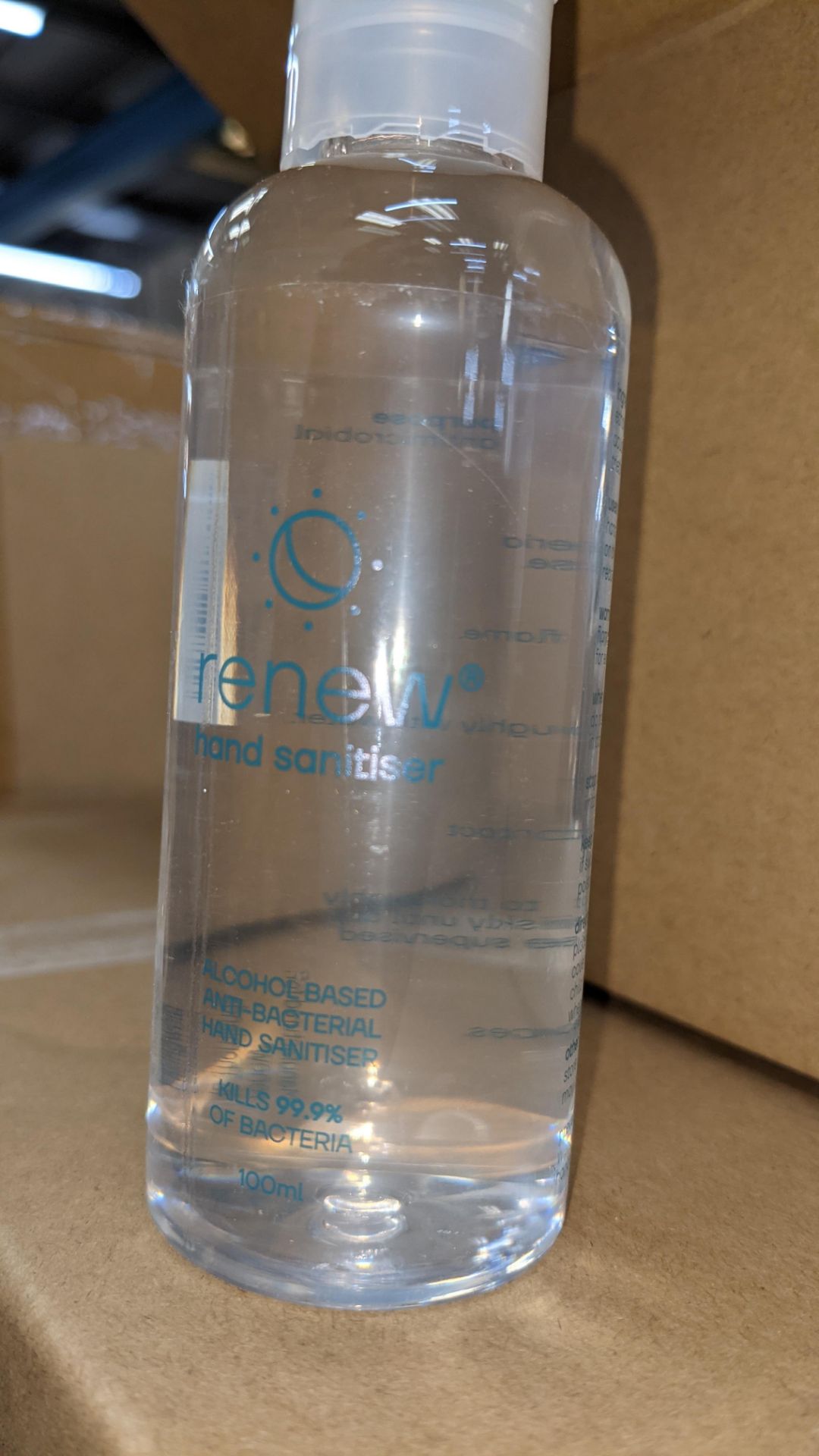 4,320 bottles of Renew anti-bacterial alcohol based hand sanitiser. Each bottle holds 100ml. 75% e - Image 8 of 11