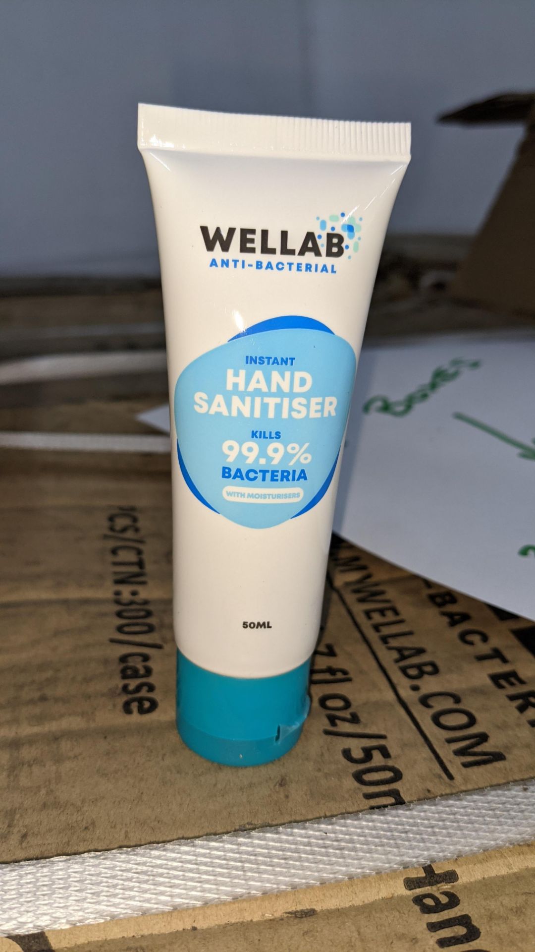 9,600 tubes of Wellab anti-bacterial alcohol based hand sanitiser. Each tube holds 50ml. 75% ethan - Image 8 of 11