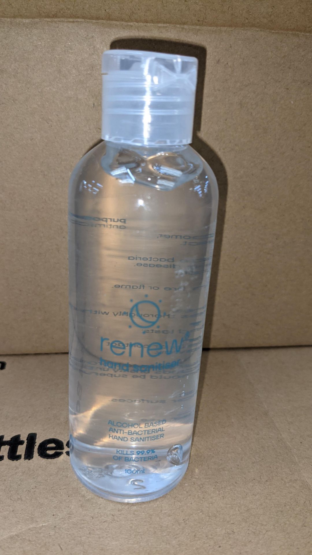 4,320 bottles of Renew anti-bacterial alcohol based hand sanitiser. Each bottle holds 100ml. 75% e - Image 7 of 12