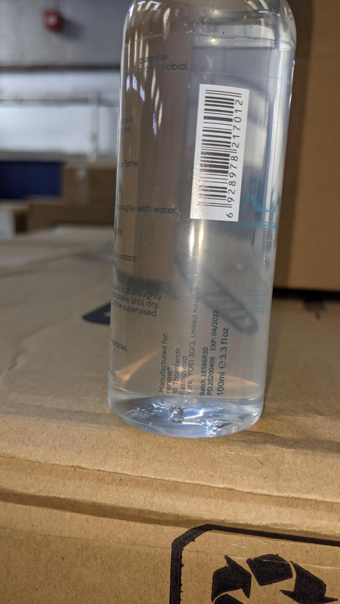 4,320 bottles of Renew anti-bacterial alcohol based hand sanitiser. Each bottle holds 100ml. 75% e - Image 9 of 10