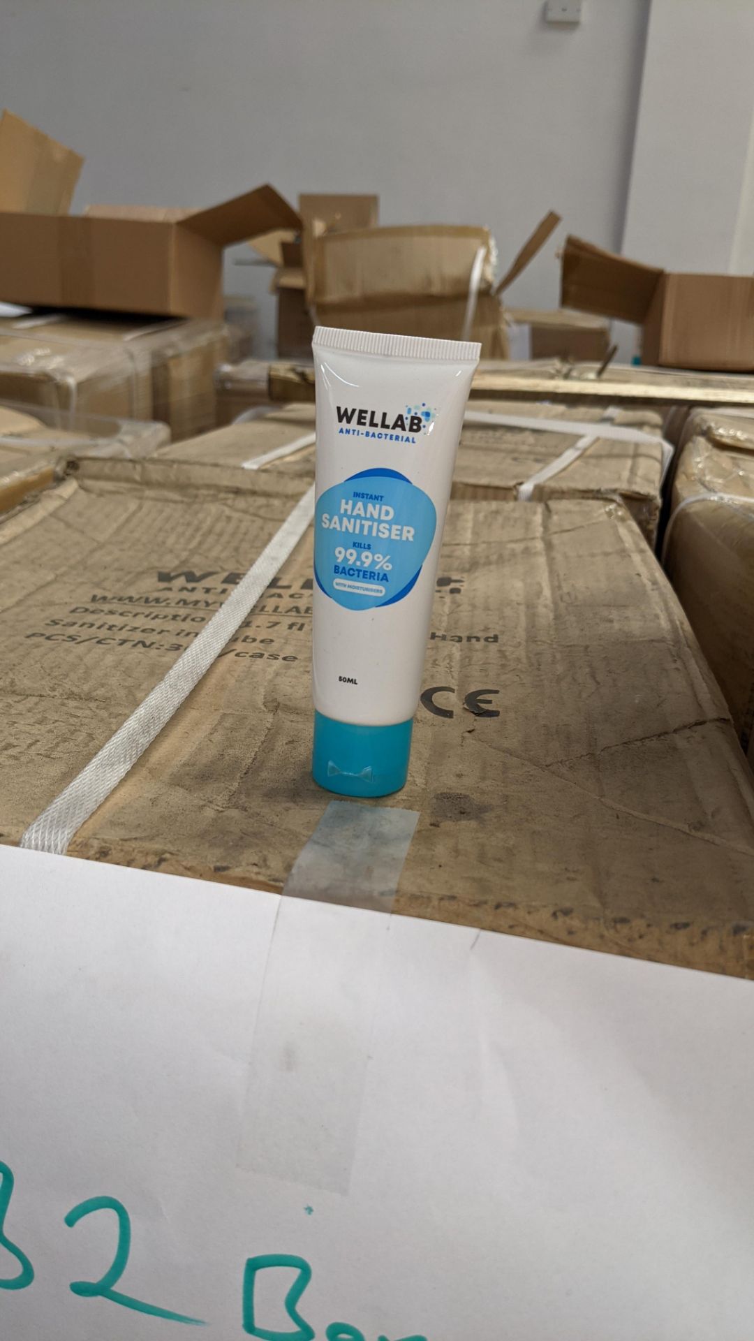 9,600 tubes of Wellab anti-bacterial alcohol based hand sanitiser. Each tube holds 50ml. 75% ethan - Image 5 of 8