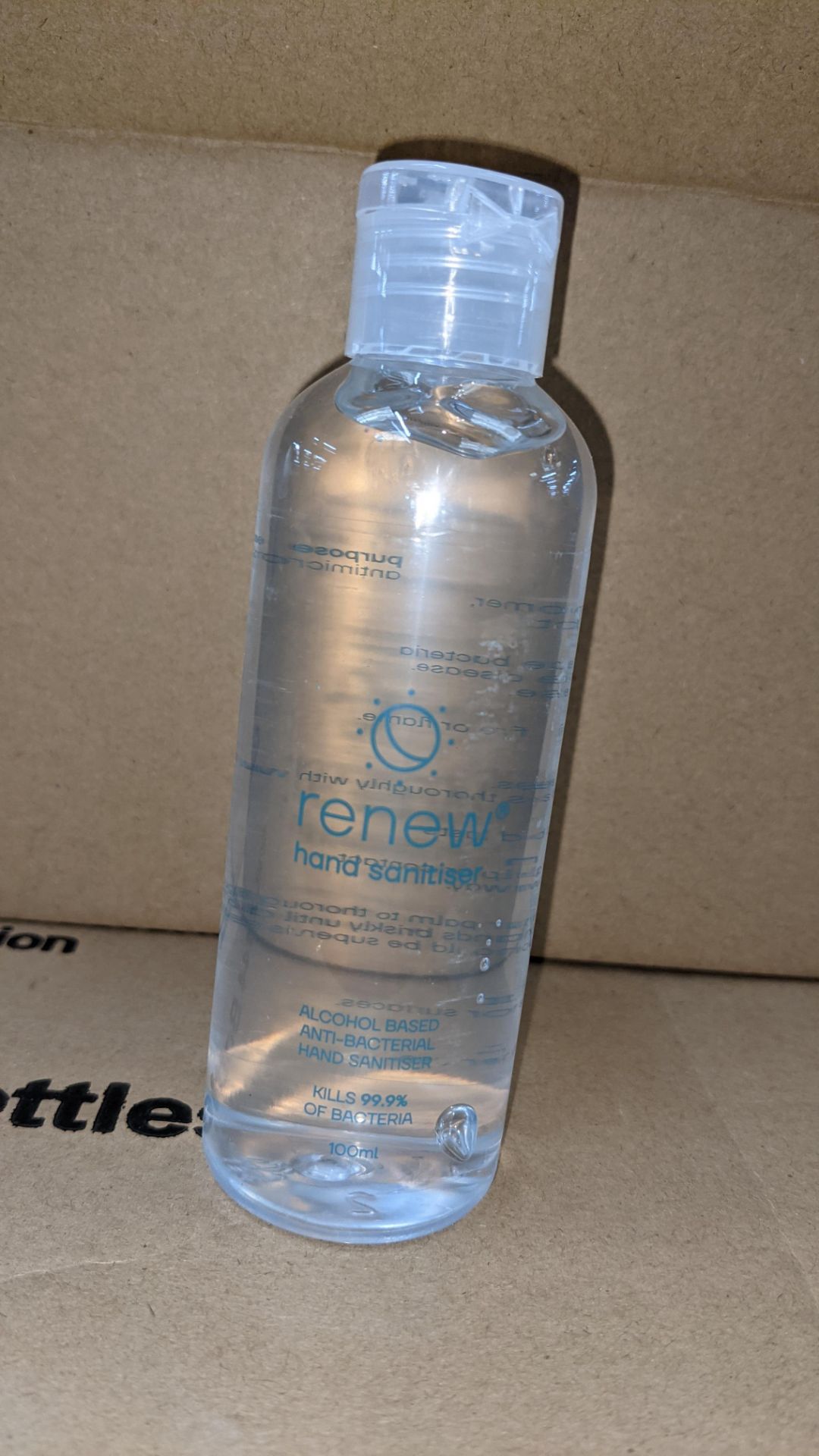 4,320 bottles of Renew anti-bacterial alcohol based hand sanitiser. Each bottle holds 100ml. 75% e - Image 6 of 12