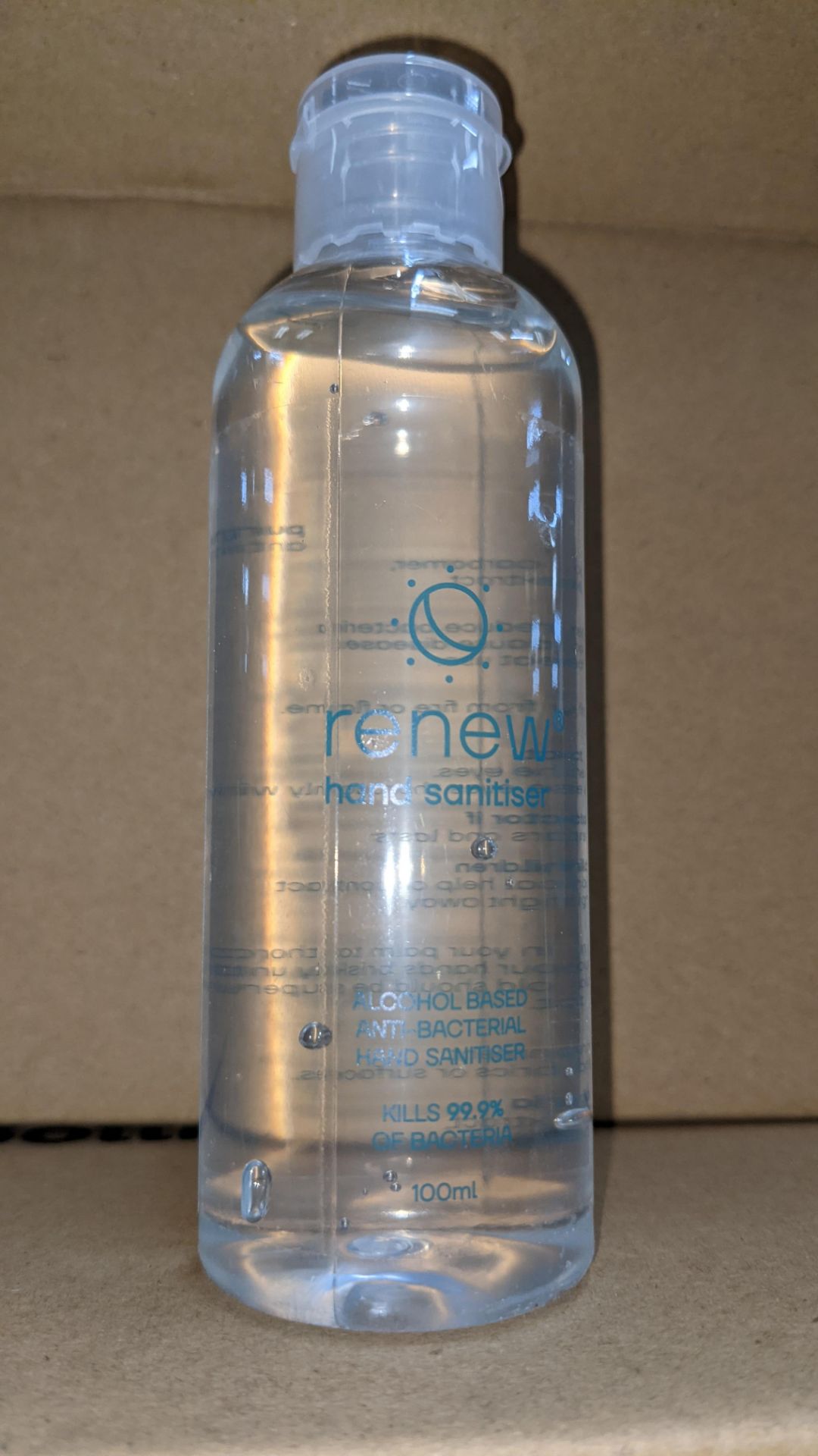 4,320 bottles of Renew anti-bacterial alcohol based hand sanitiser. Each bottle holds 100ml. 75% e - Image 7 of 12