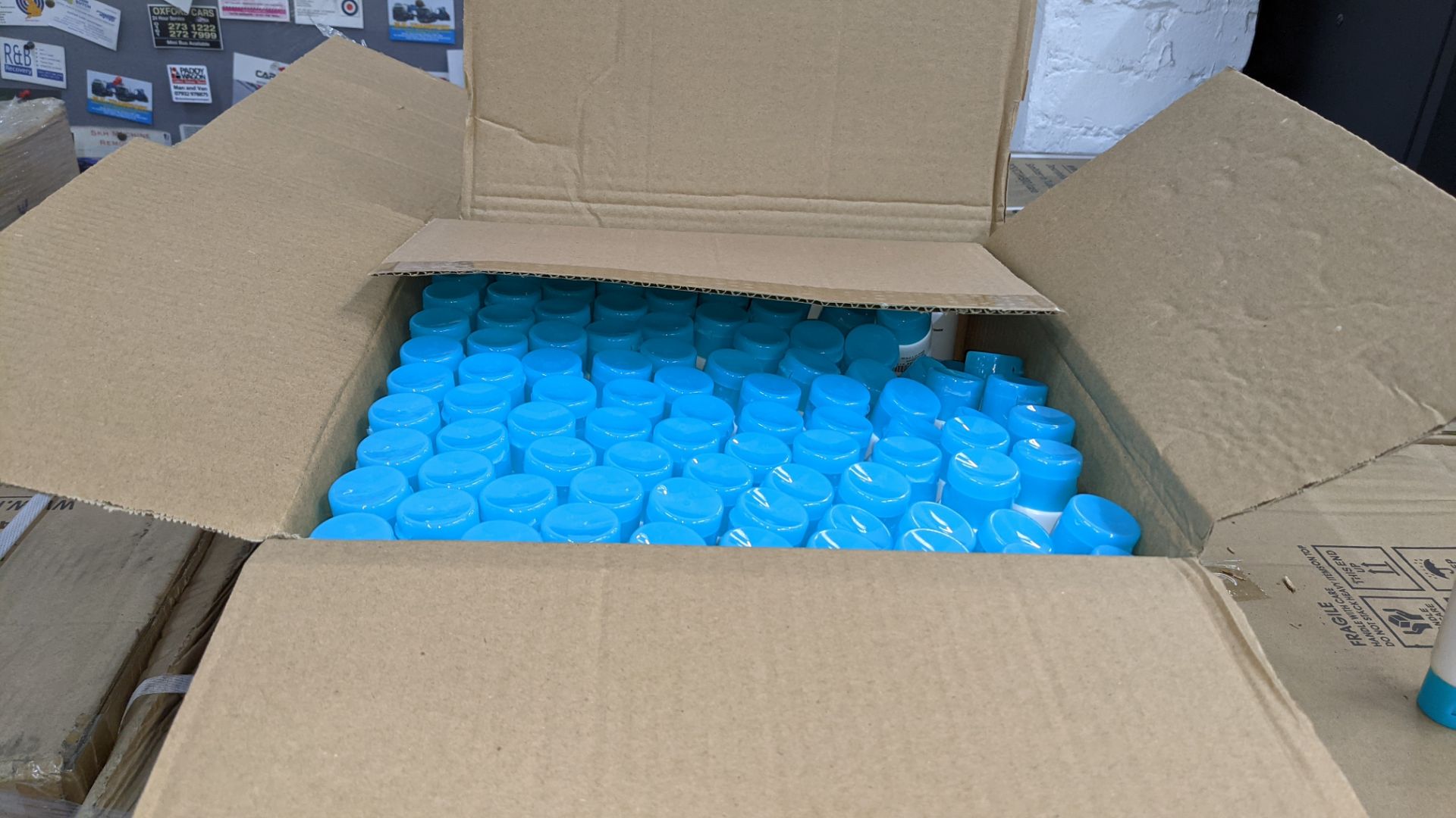 9,600 tubes of Wellab anti-bacterial alcohol based hand sanitiser. Each tube holds 50ml. 75% ethan - Image 3 of 8