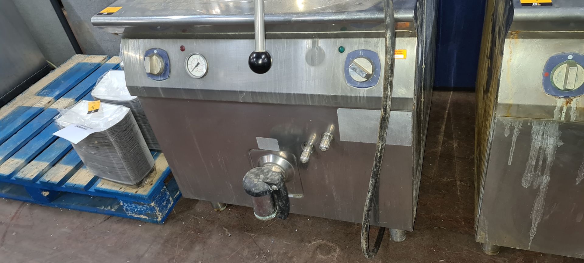 Large stainless steel boiler / cooker system - Image 2 of 4