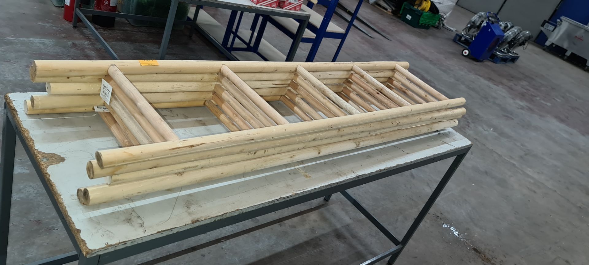 5 off wooden towel racks, each measuring circa 1600mm x 360mm, RRP understood to be £46 each - Image 3 of 4