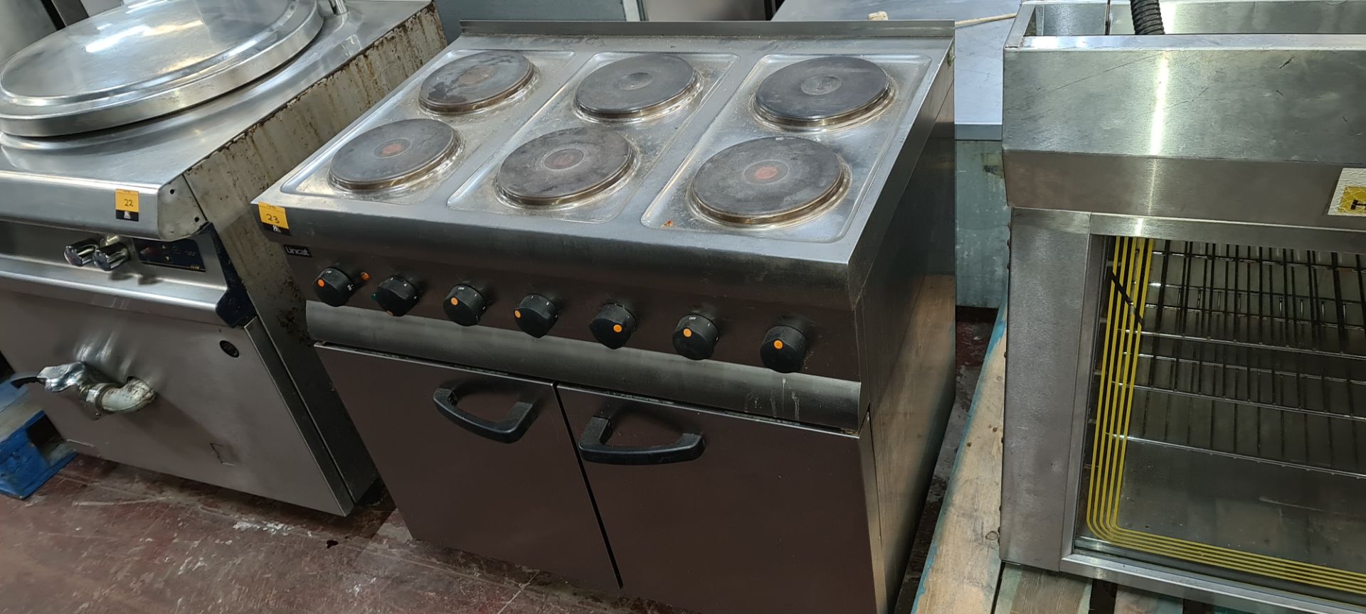 Lincat stainless steel electric 6-ring oven model ESLR9C