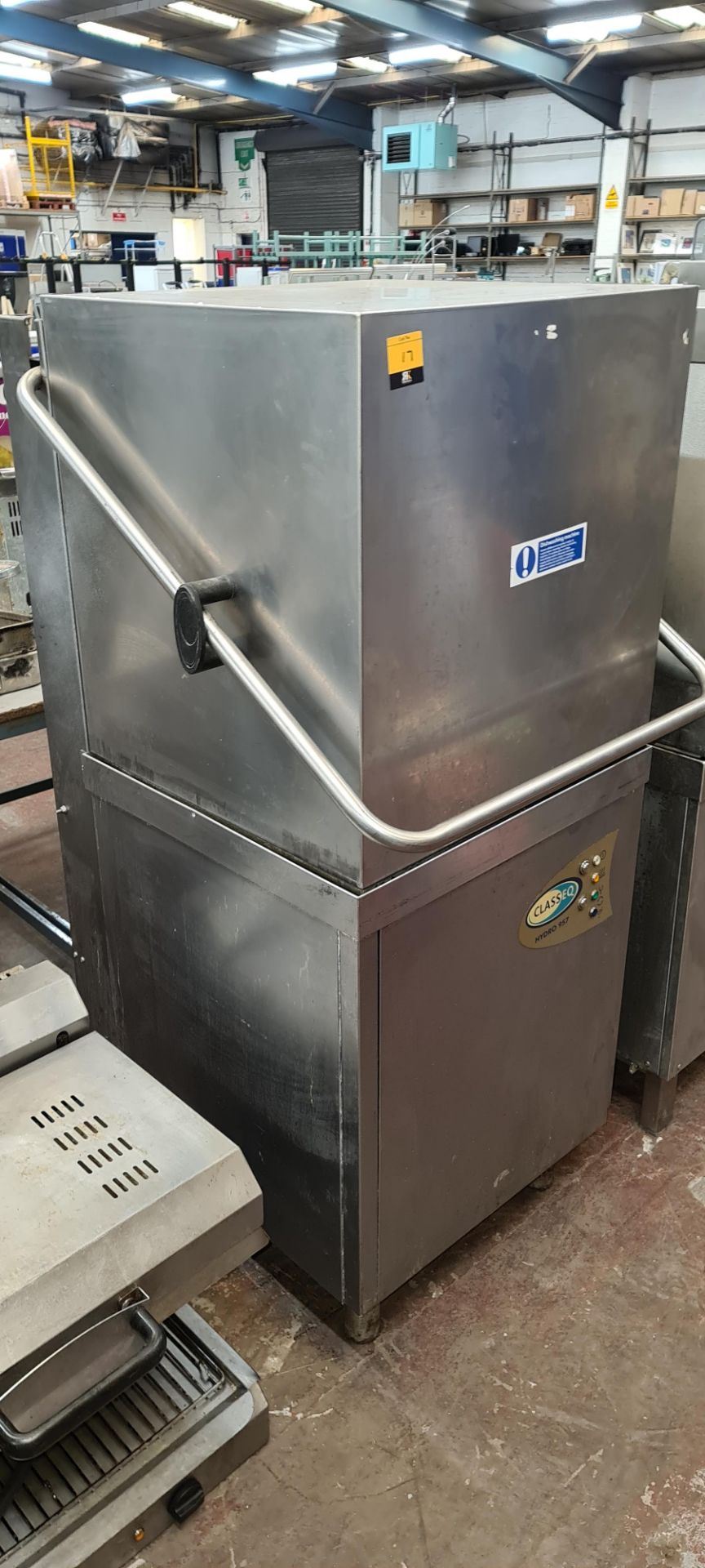 Class EQ Hydro 957 stainless steel pass through commercial dishwasher - Image 4 of 5