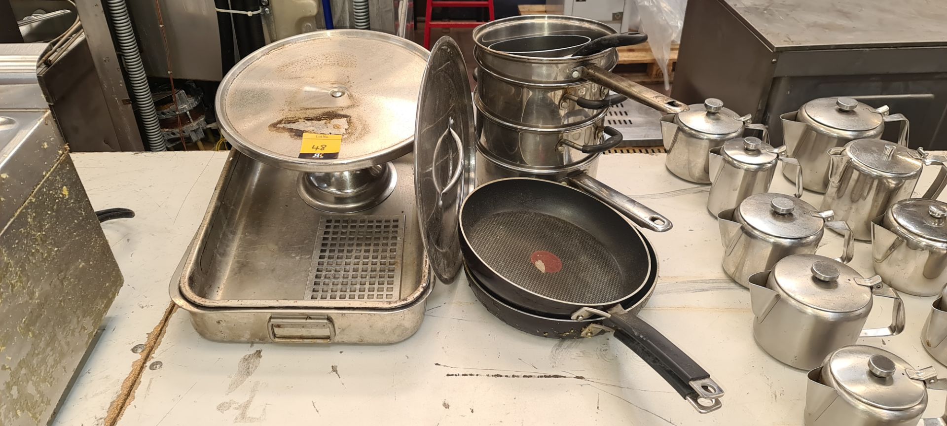 Mixed lot comprising cake stand, trays, pans & lid