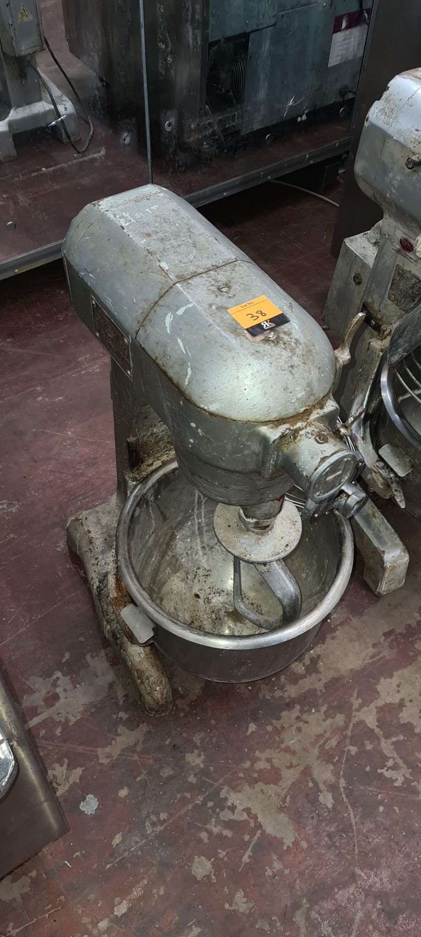 Hobart A200 heavy-duty commercial mixer including bowl, paddle & whisk - Image 2 of 6