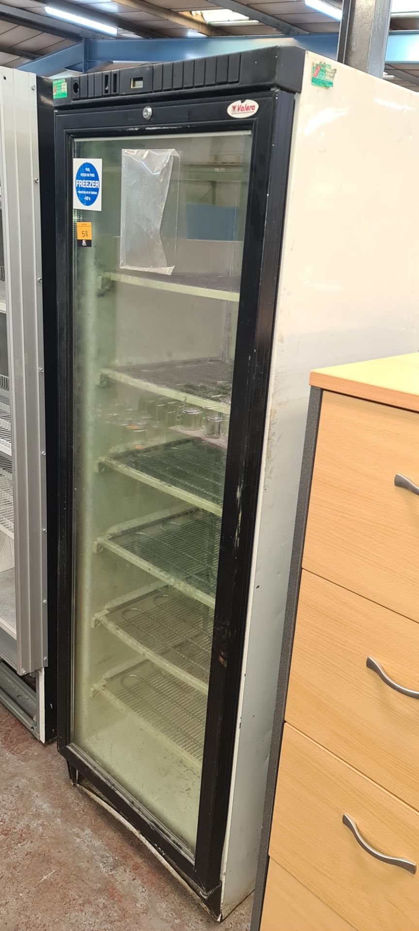 Valera tall single door freezer with clear door - Image 2 of 4