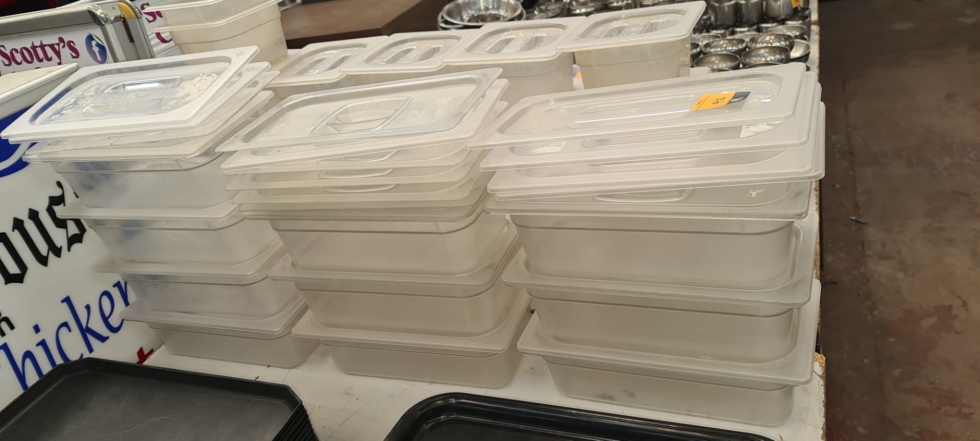 Twin row of clear plastic tubs & lids for use with saladettes & similar - Image 2 of 3