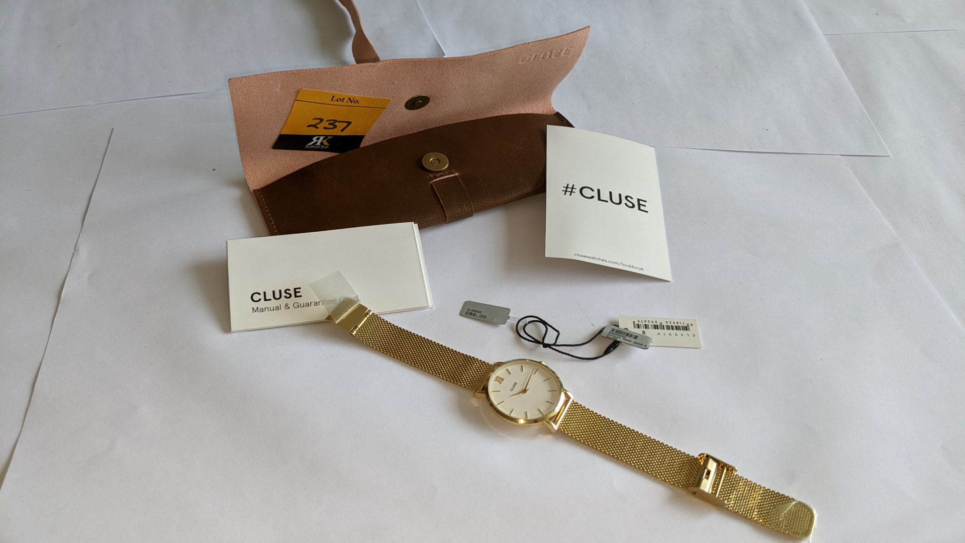 Cluse watch on metal bracelet strap. 3 ATM water resistant. RRP £89. Includes Cluse presentation pou - Image 2 of 13