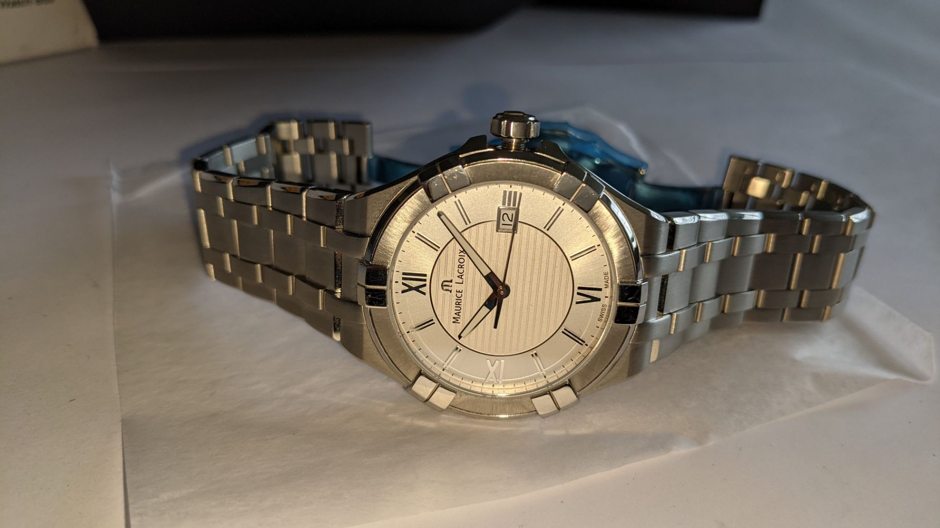 Maurice Lacroix stainless steel watch on stainless steel bracelet. Water resistant 100M. Engraved A - Image 5 of 20