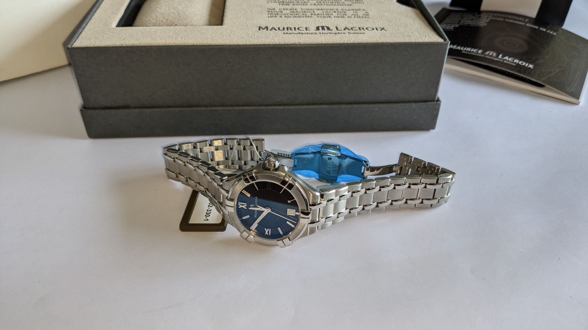 Maurice Lacroix watch in stainless steel on stainless steel bracelet with sapphire crystal. Water re - Image 12 of 30