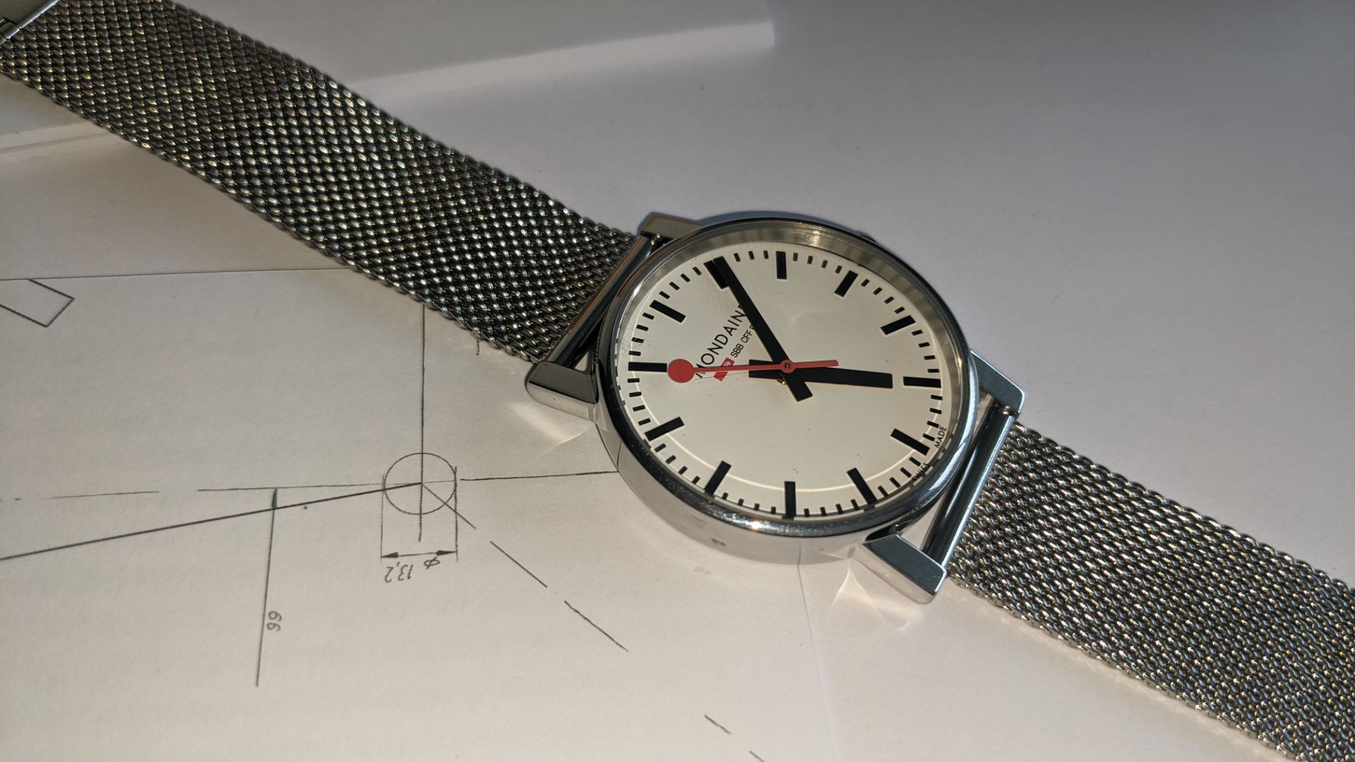 Mondaine watch on metal strap. Official Swiss Railways watch. No price tag. Stainless steel case, wa - Image 7 of 17