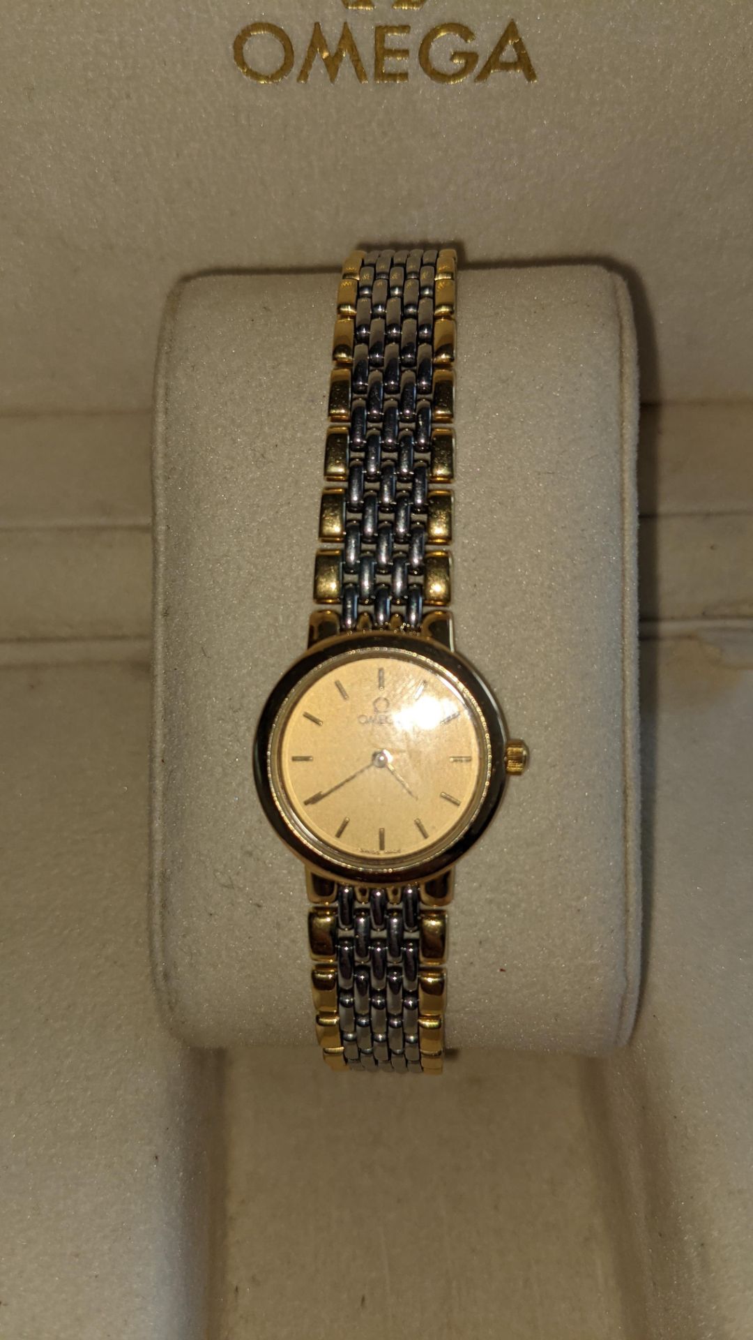 Omega De Ville lady's wristwatch in 2-tone finish including Omega red box & white cardboard outer bu - Image 4 of 17