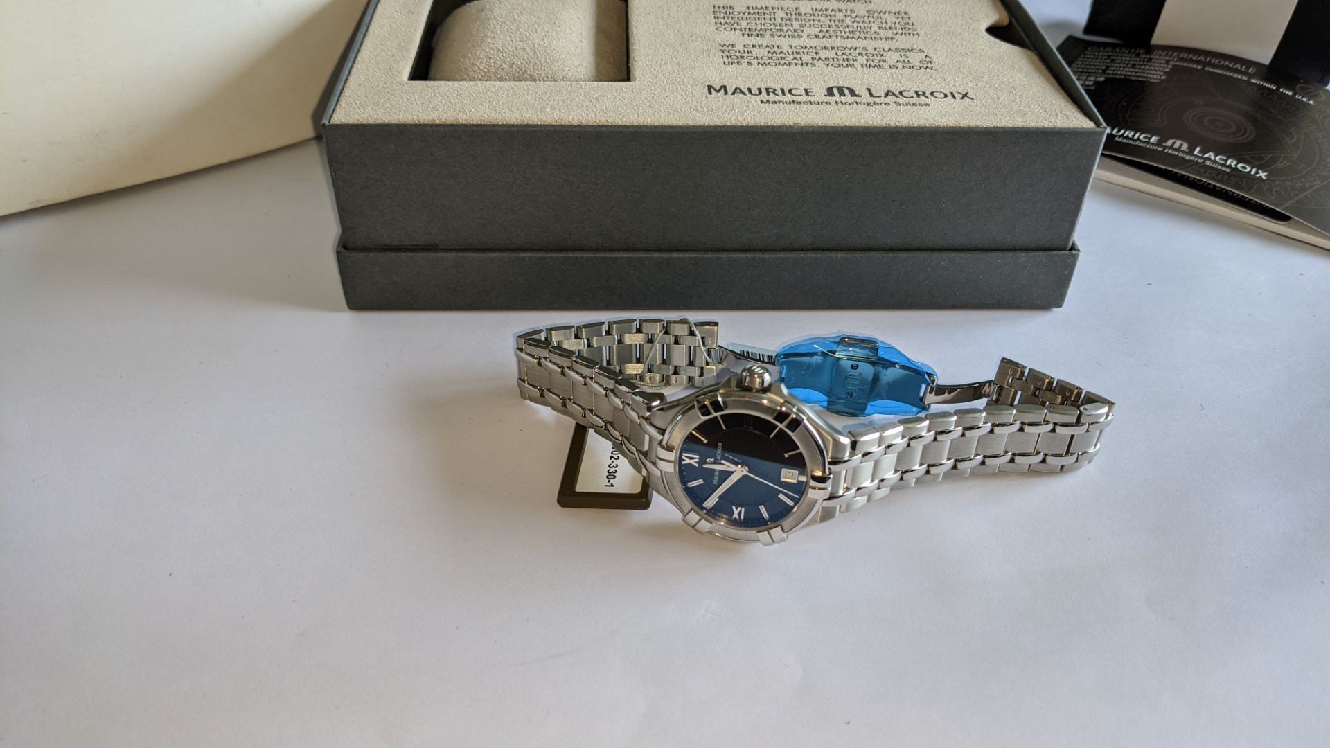 Maurice Lacroix watch in stainless steel on stainless steel bracelet with sapphire crystal. Water re - Image 3 of 30