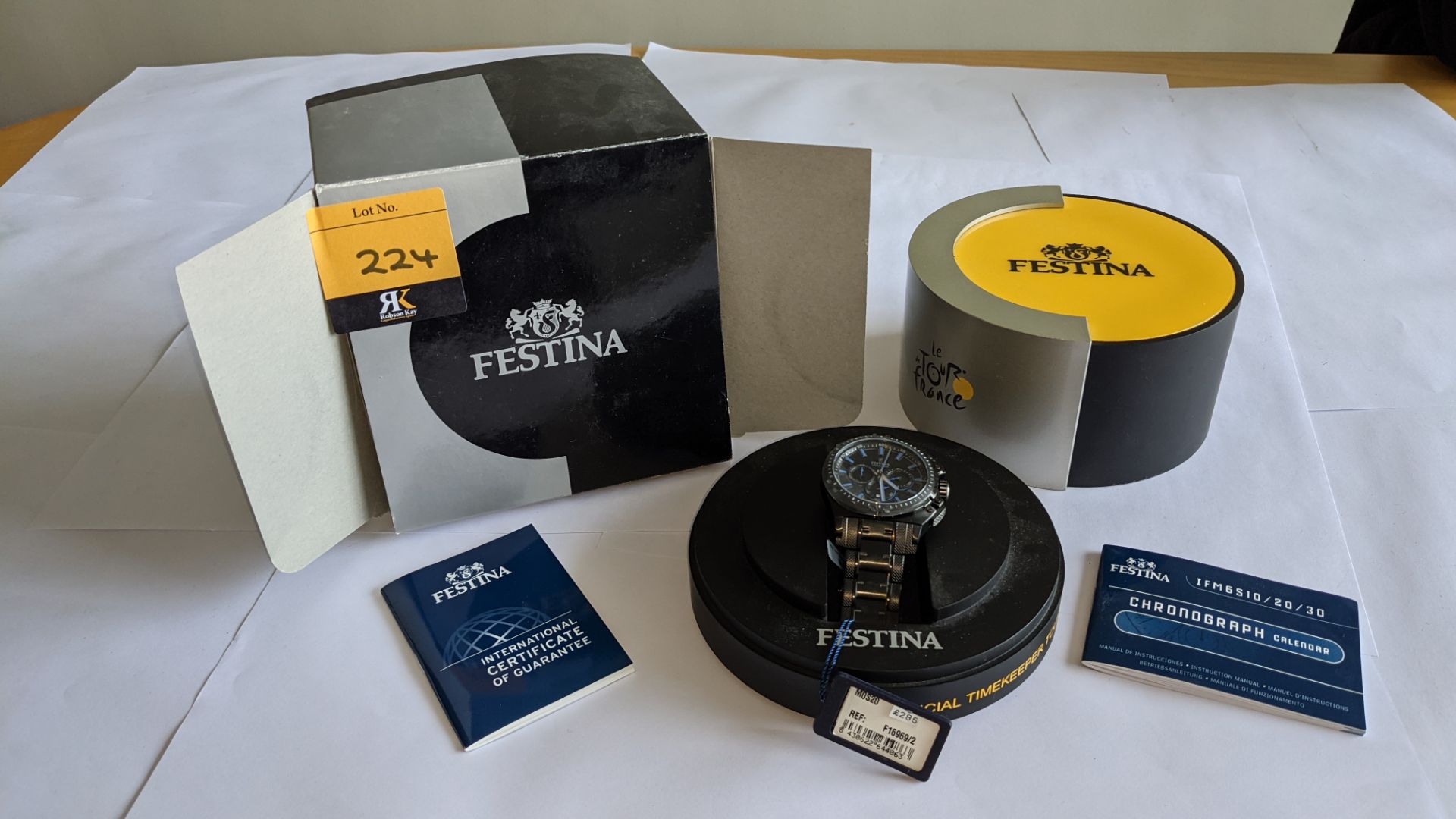 Festina stainless steel watch, reference F16969/2, 10 ATM water resistant. Includes box & book pack. - Image 4 of 25