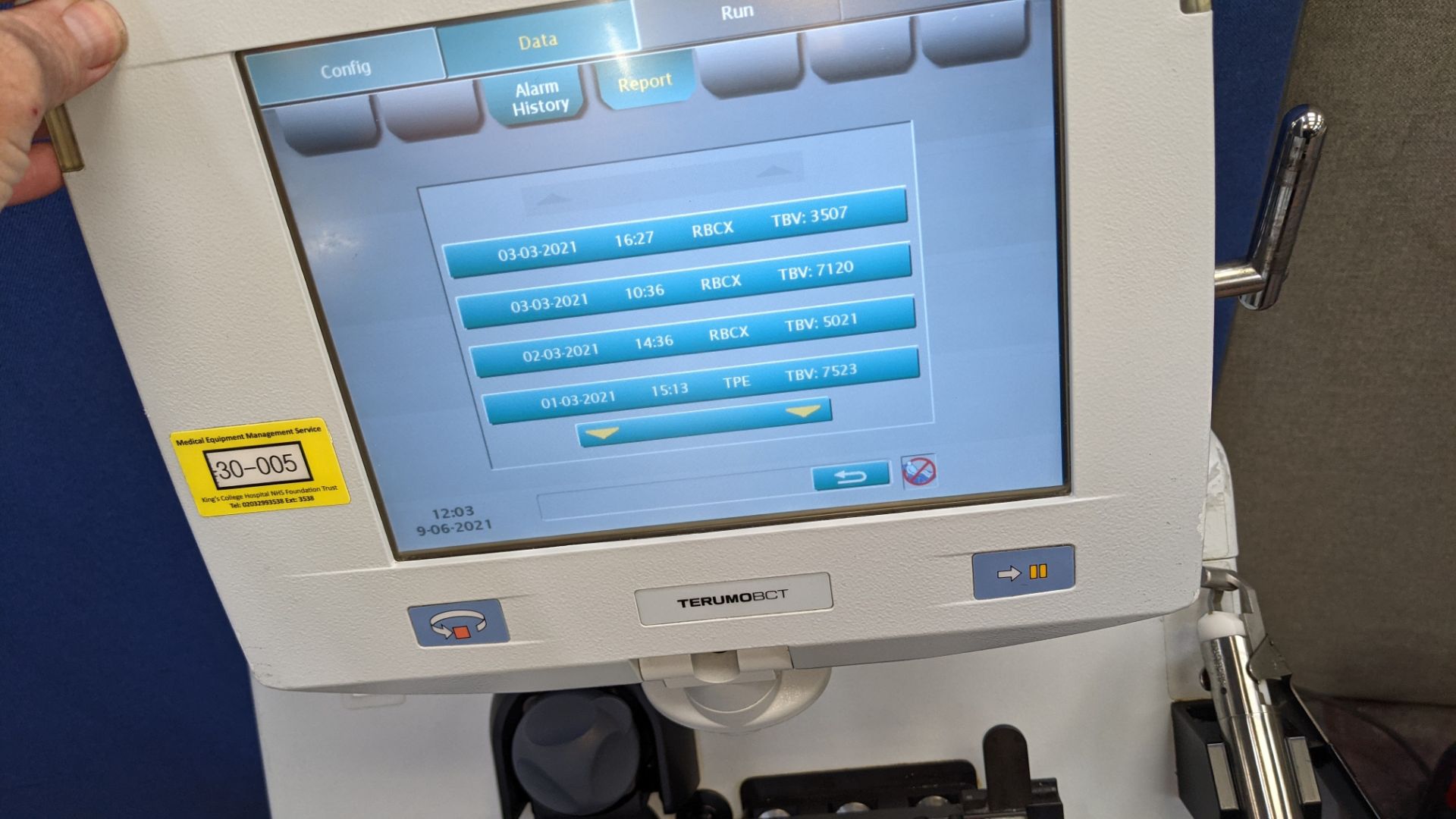 2013 Terumo BCT Spectra Optia Apheresis Cell Processing and Collection System. Serial number 1P0153 - Image 19 of 32