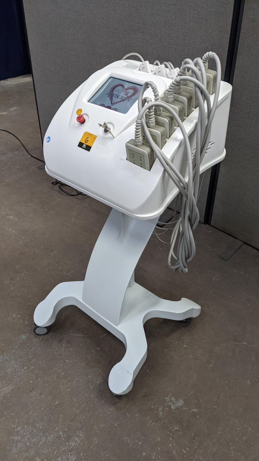 LipoSculpt Pro 136 laser fat reduction system on dedicated cart - Image 12 of 27