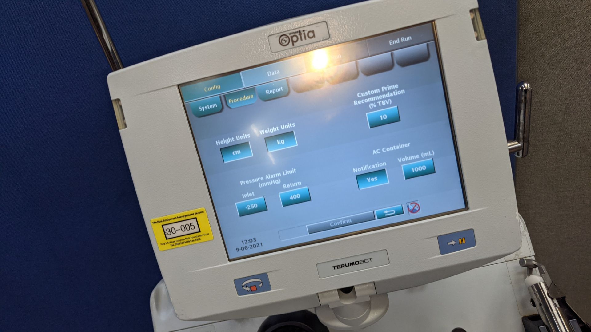 2013 Terumo BCT Spectra Optia Apheresis Cell Processing and Collection System. Serial number 1P0153 - Image 16 of 32