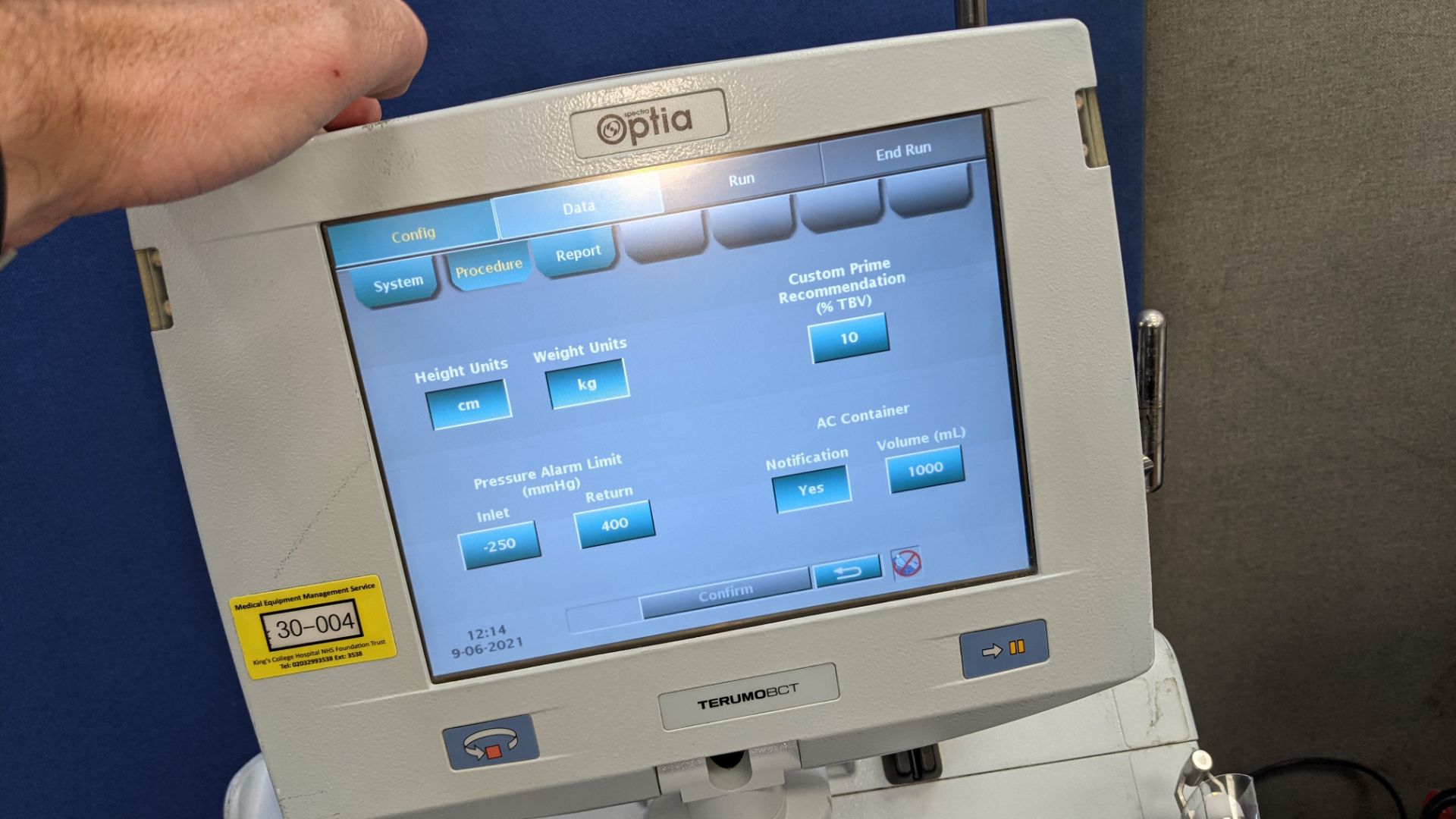 2013 Terumo BCT Spectra Optia Apheresis Cell Processing and Collection System. - Image 22 of 34