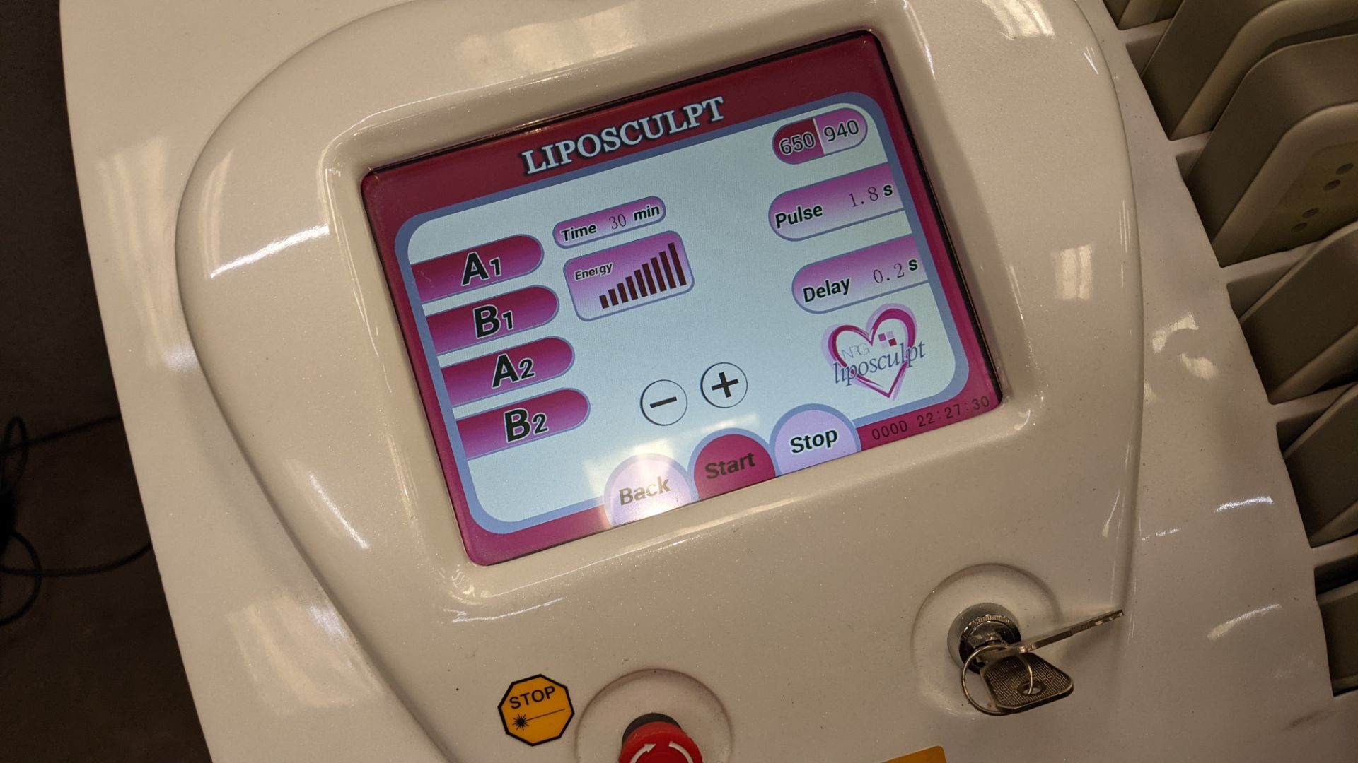 LipoSculpt Pro 136 laser fat reduction system on dedicated cart - Image 8 of 27