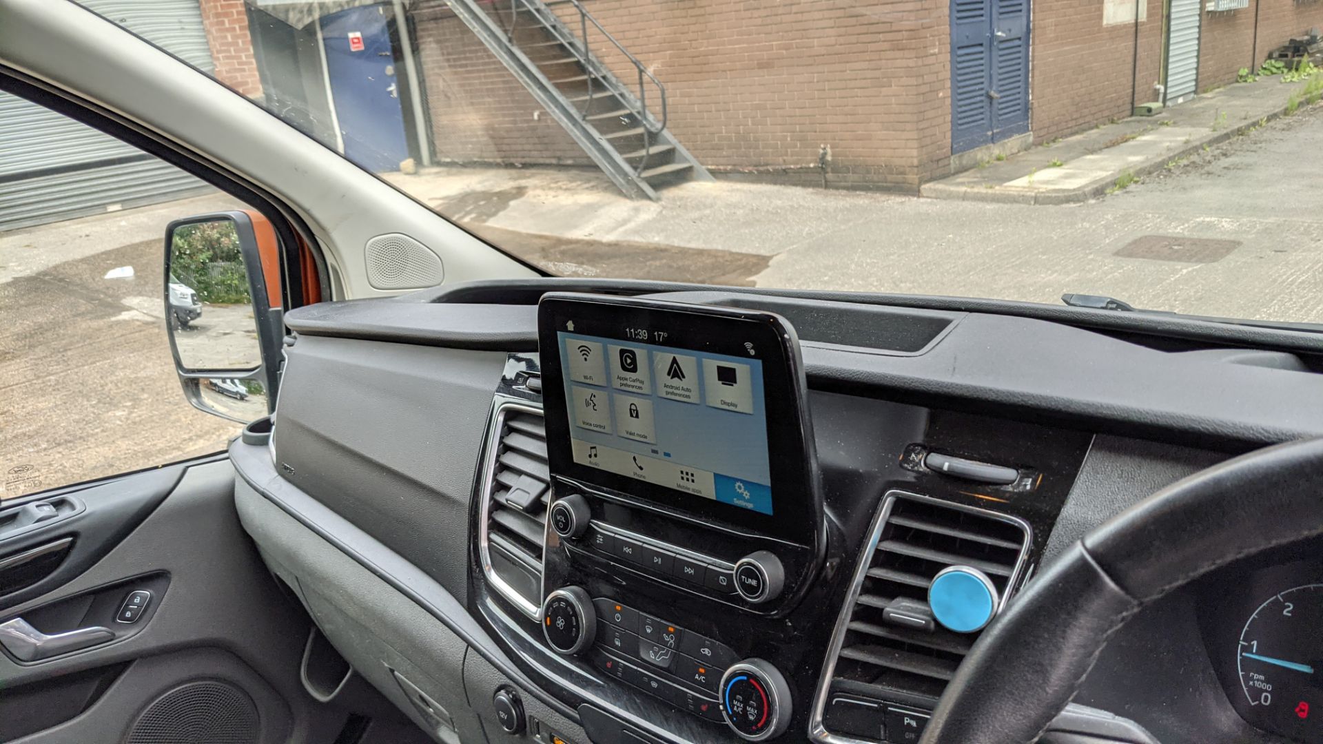 2019 Ford Transit Custom 300 L2 van, Orange Glow. High spec: Heated seats, air con, parking sensors - Image 58 of 66