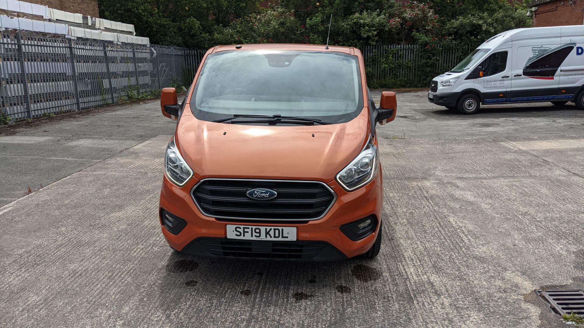 2019 Ford Transit Custom 300 L2 van, Orange Glow. High spec: Heated seats, air con, parking sensors - Image 62 of 66